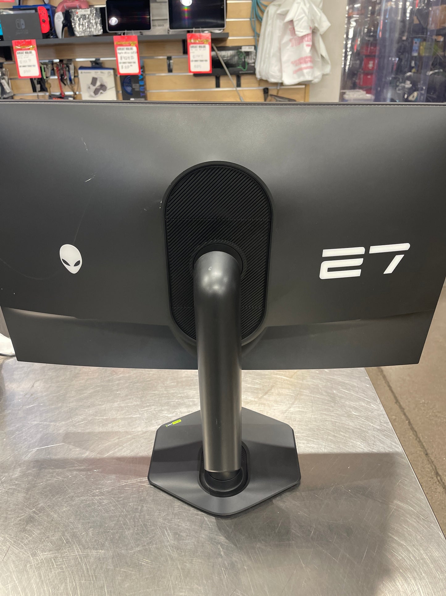 Alienware AW2724DM