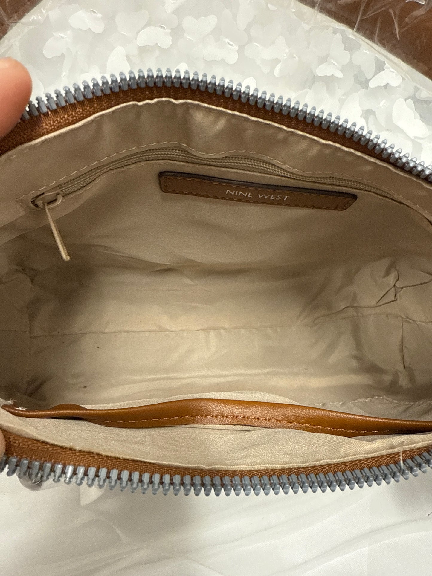 Hand bag