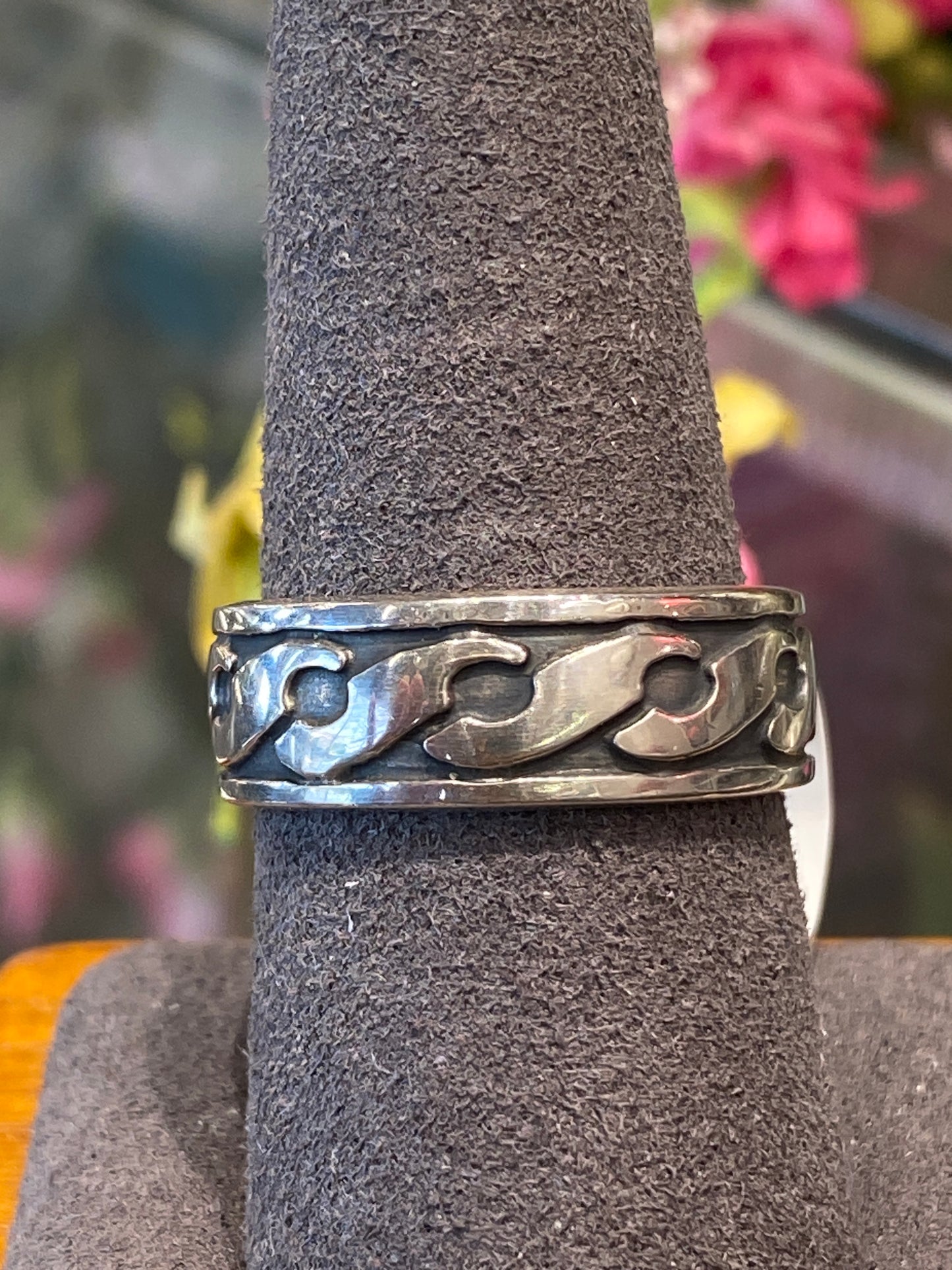 Silver Band With Design
