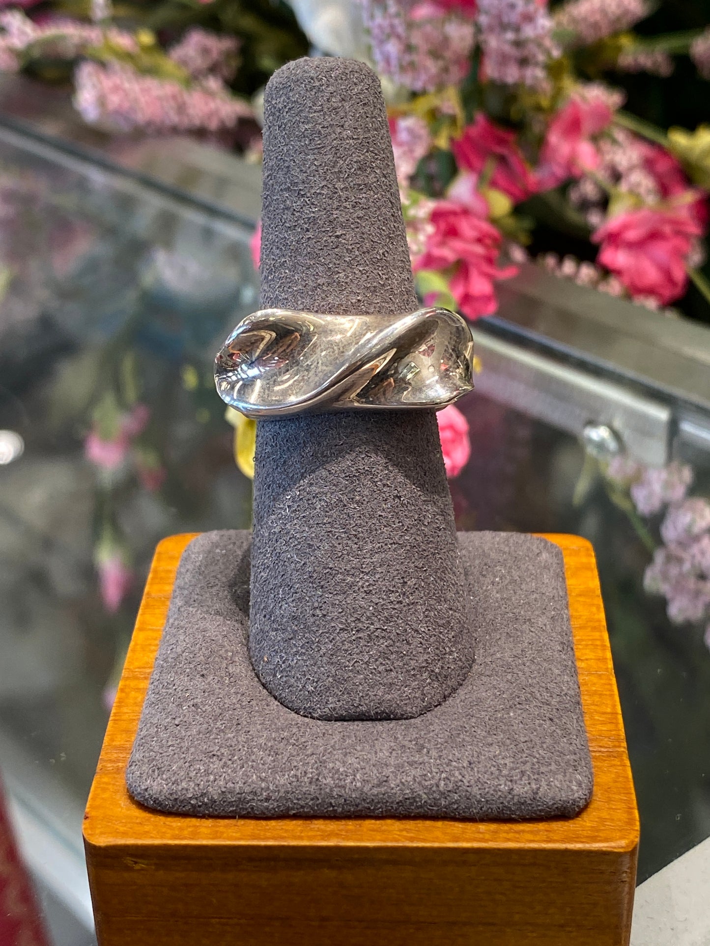Silver Design Ring