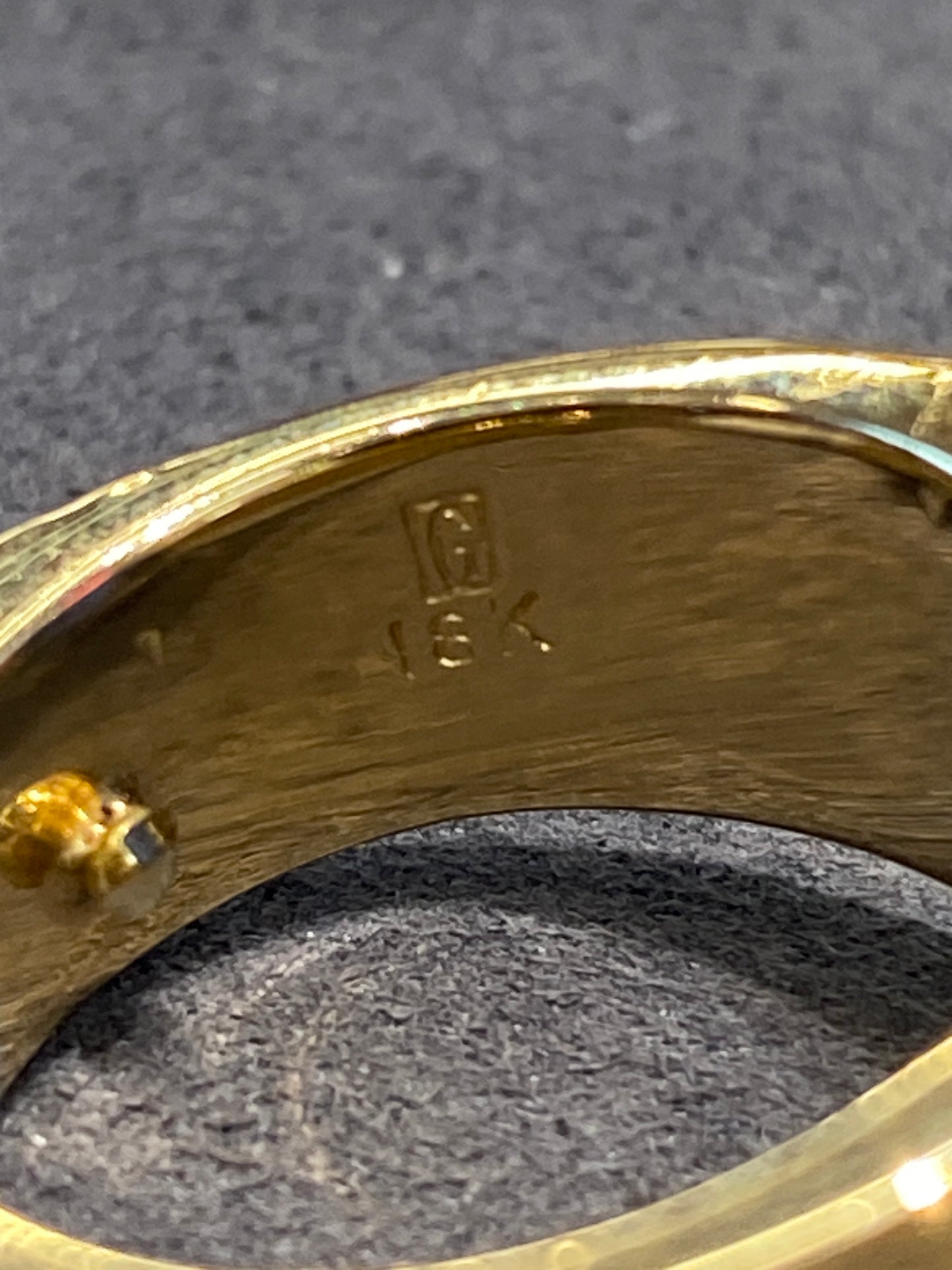 18k Yellow Gold Gauthier Ring