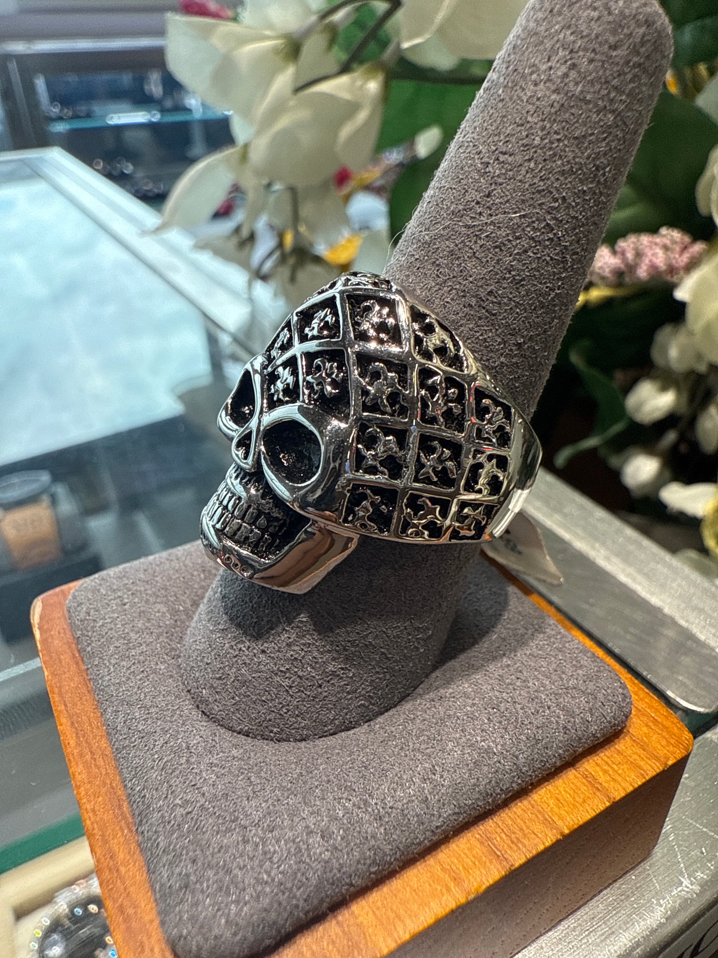Stainless steel ring