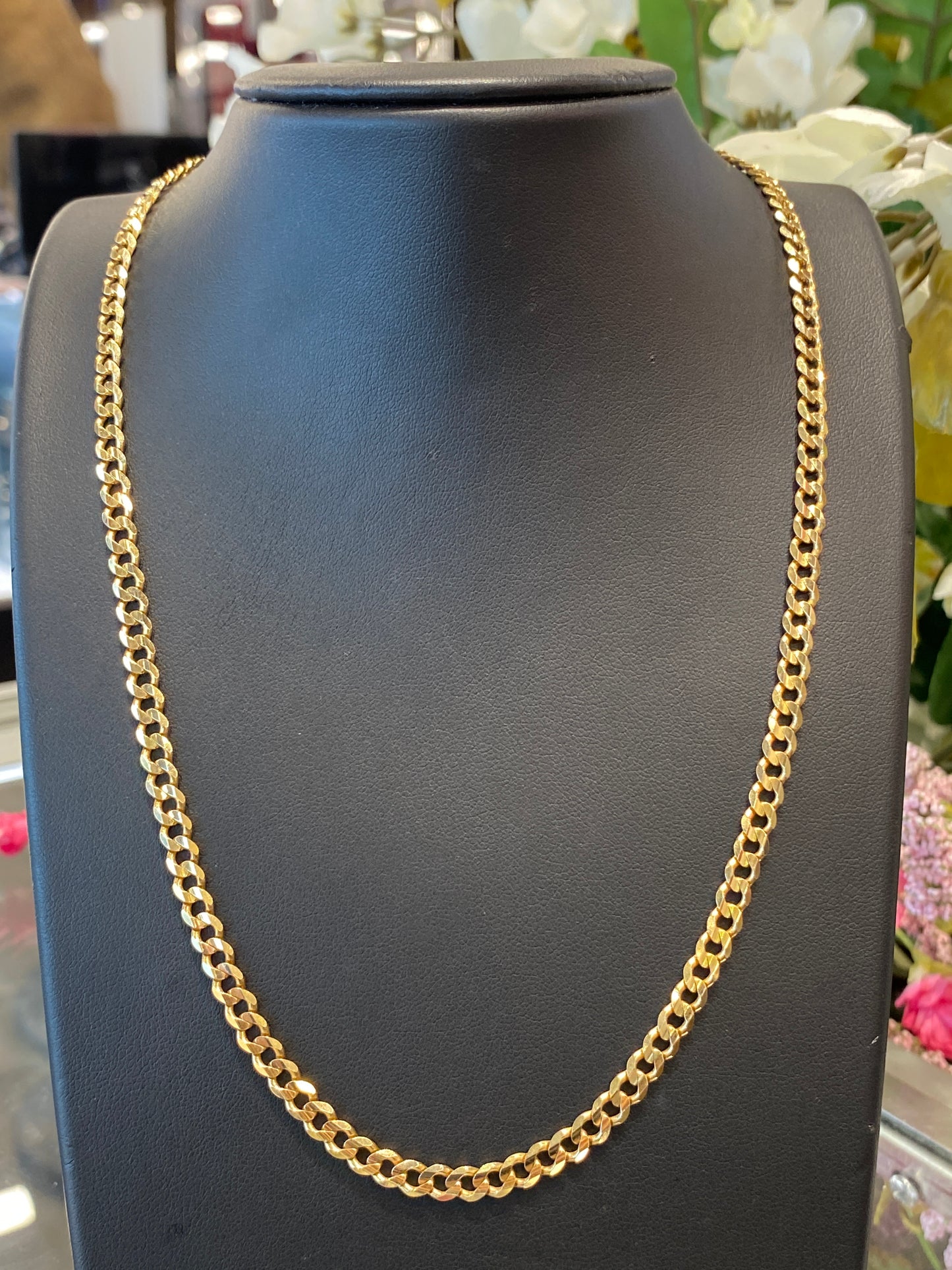 18k Yellow Gold Curb Link Chain
