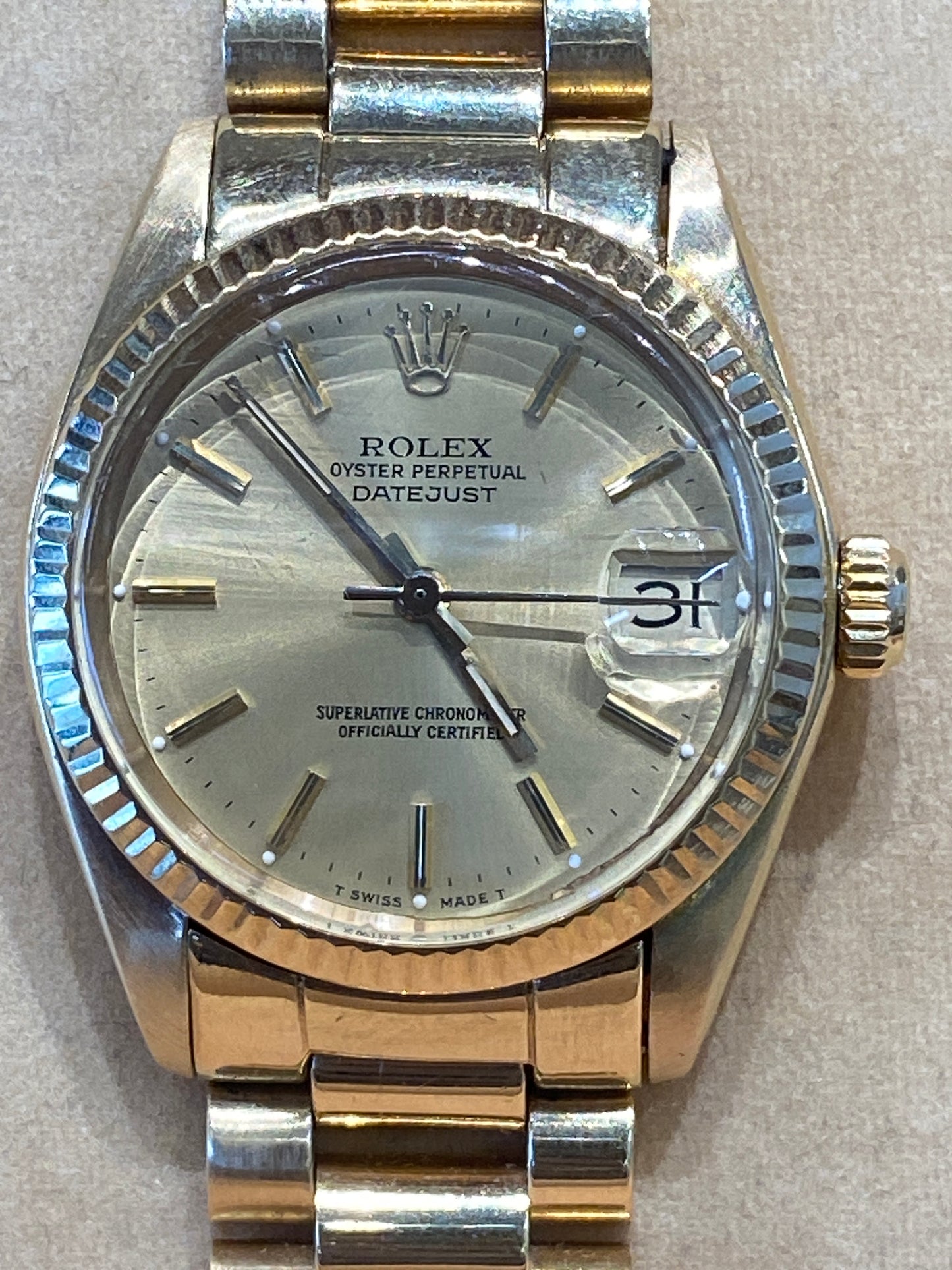 18k Ladies Mid Size Oyster Perpetual DateJust Rolex