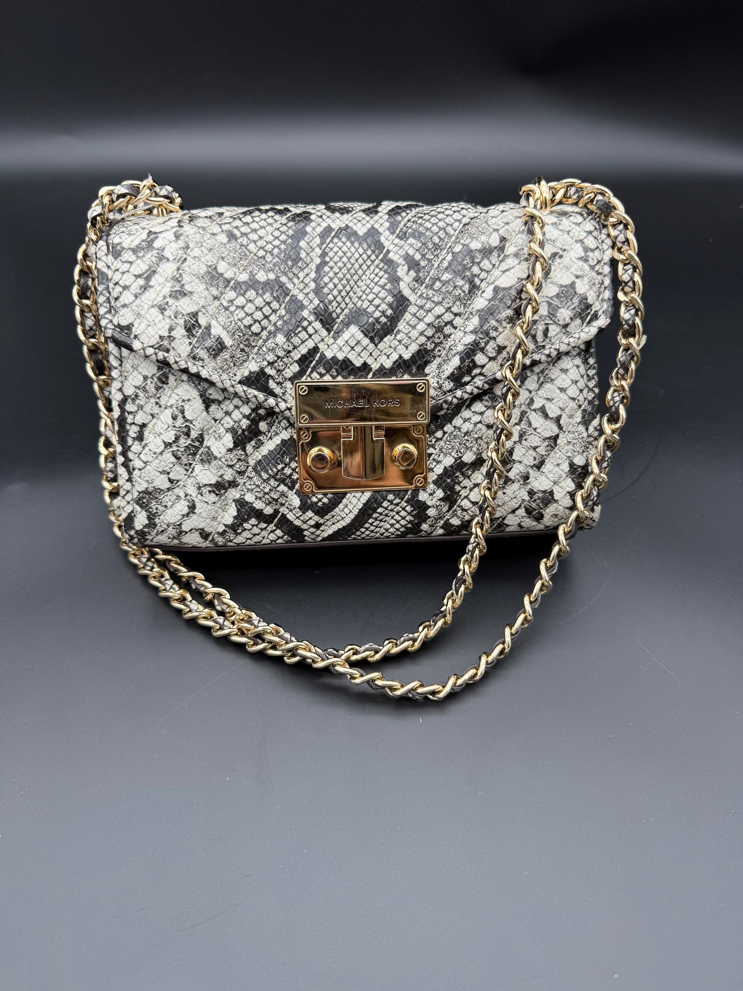 Hand bag
