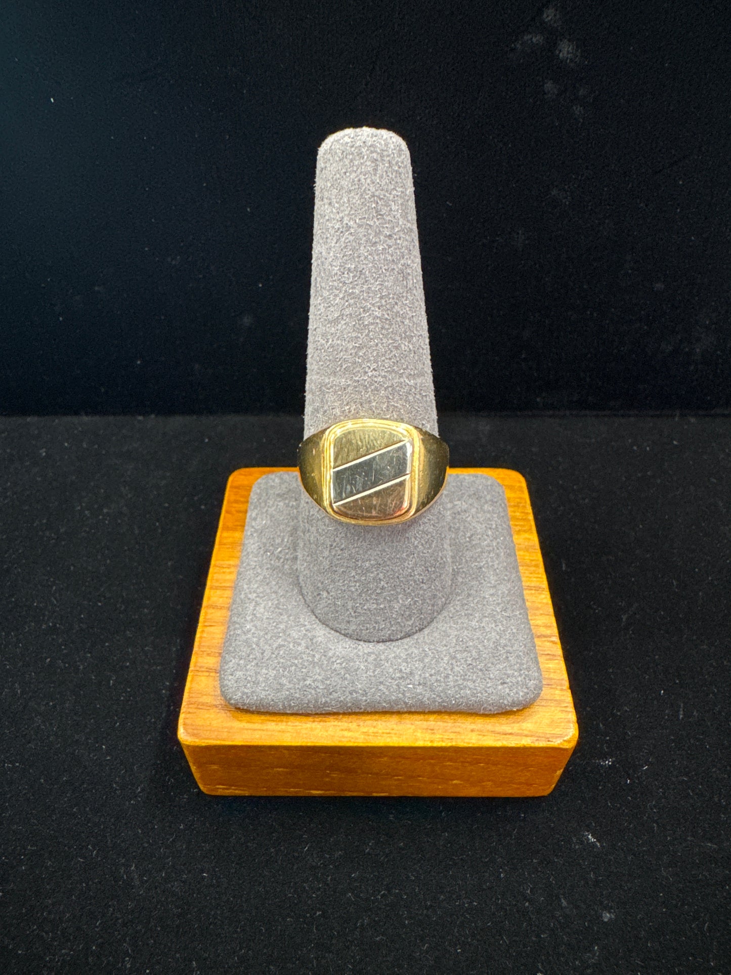 Men’s Gold Ring