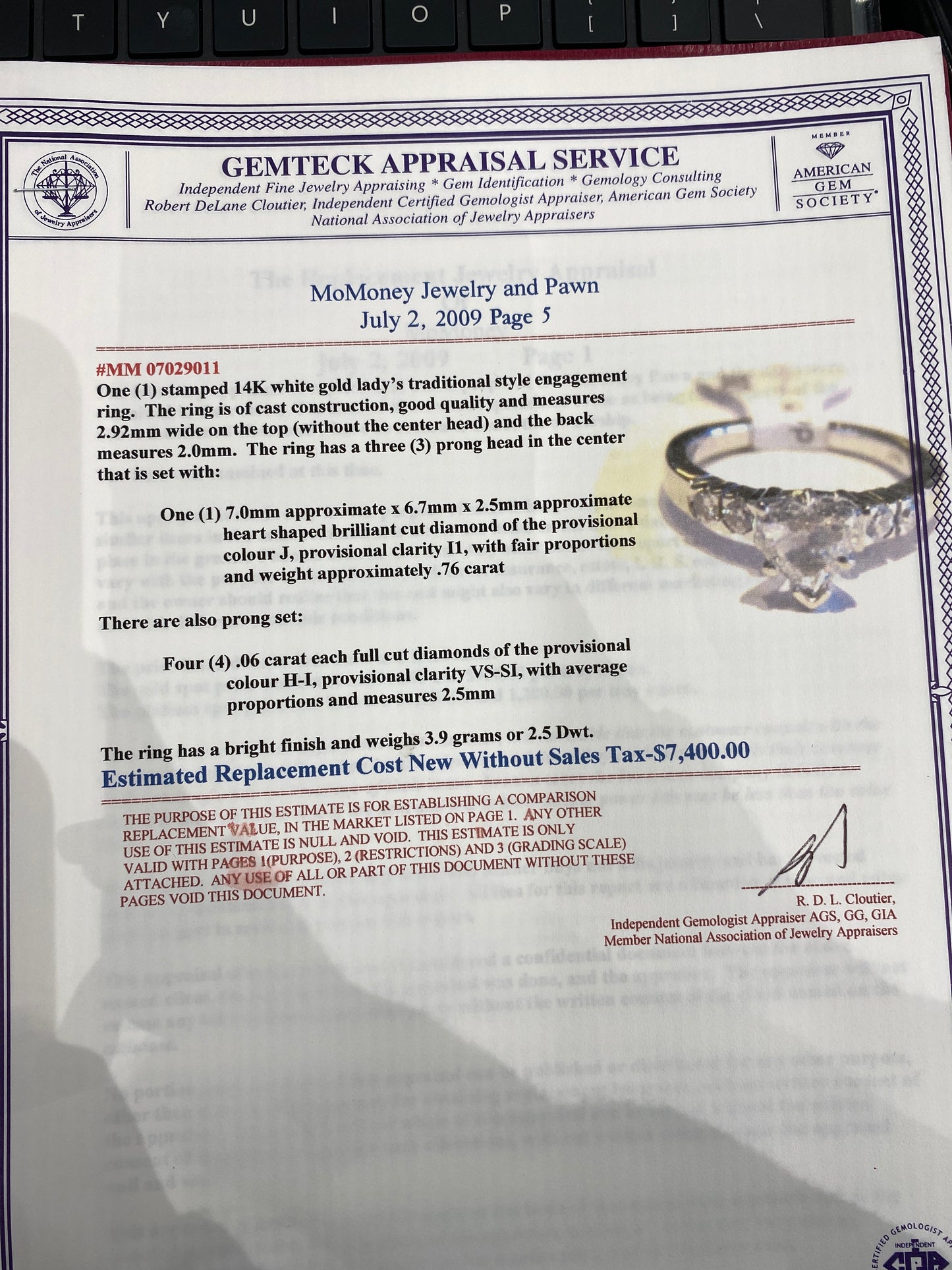 14k White Gold Diamond Heart Engagement Ring