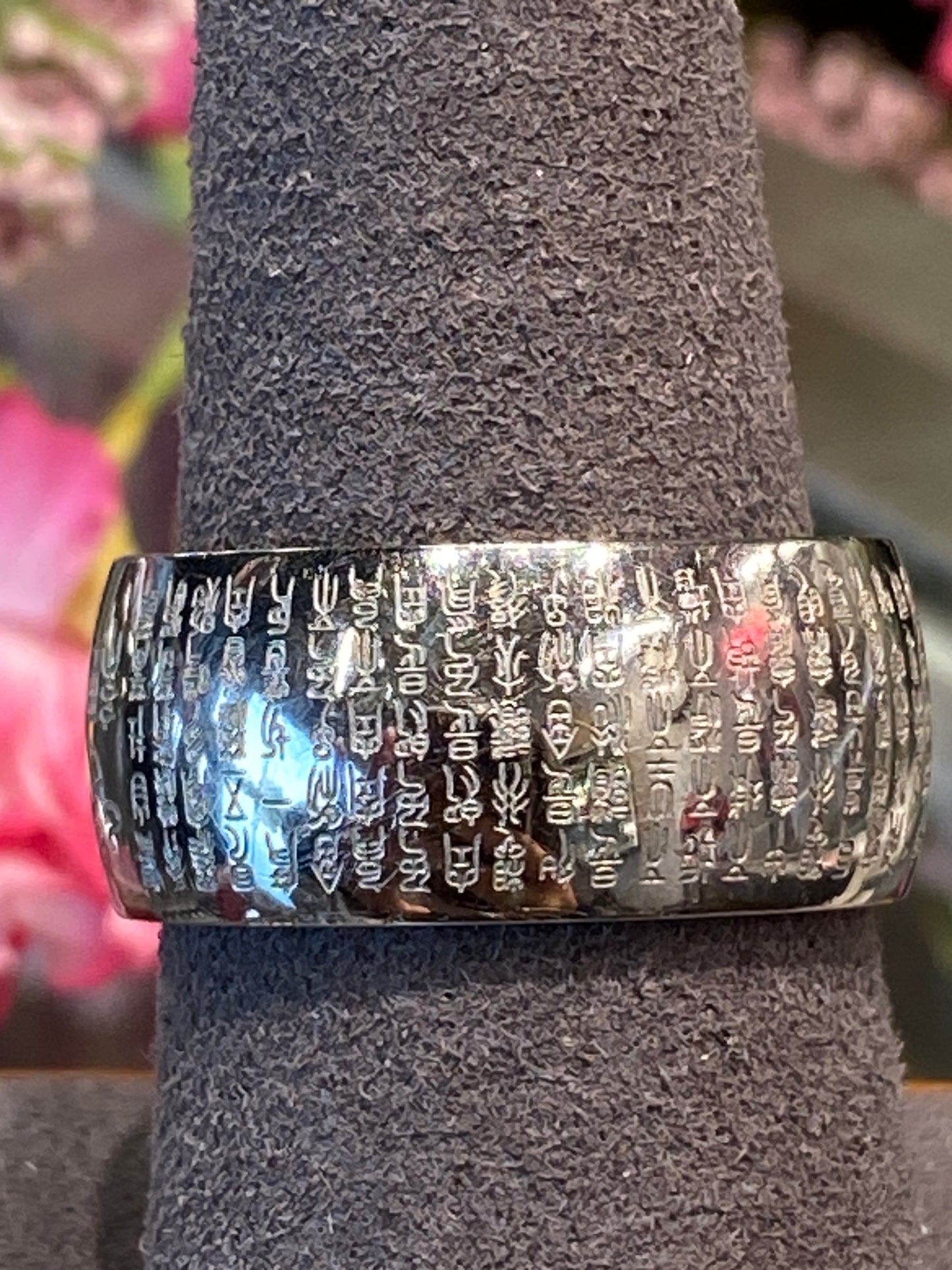 Stainless Steel Band With Design