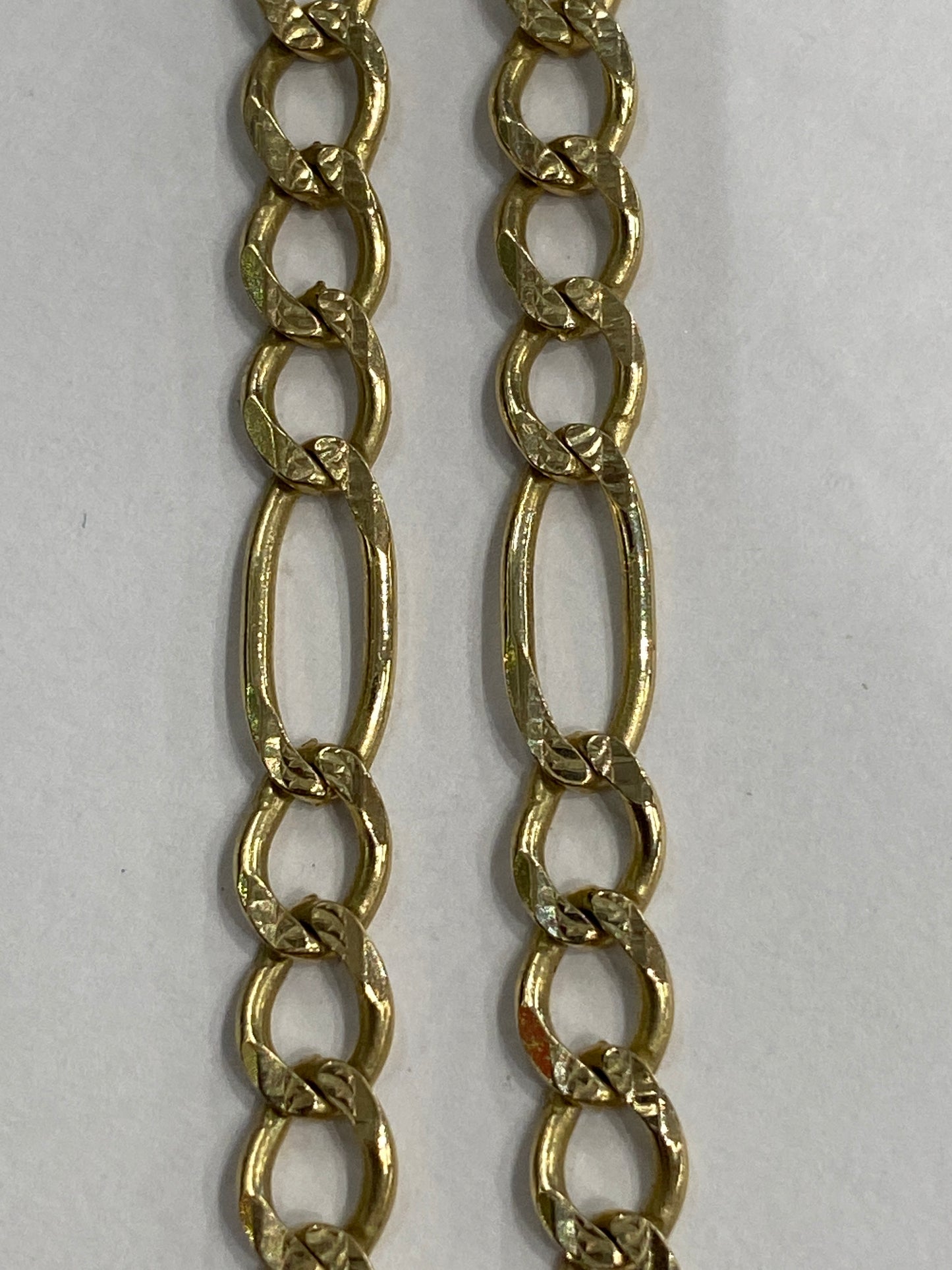 14k Yellow Gold Fígaro Chain
