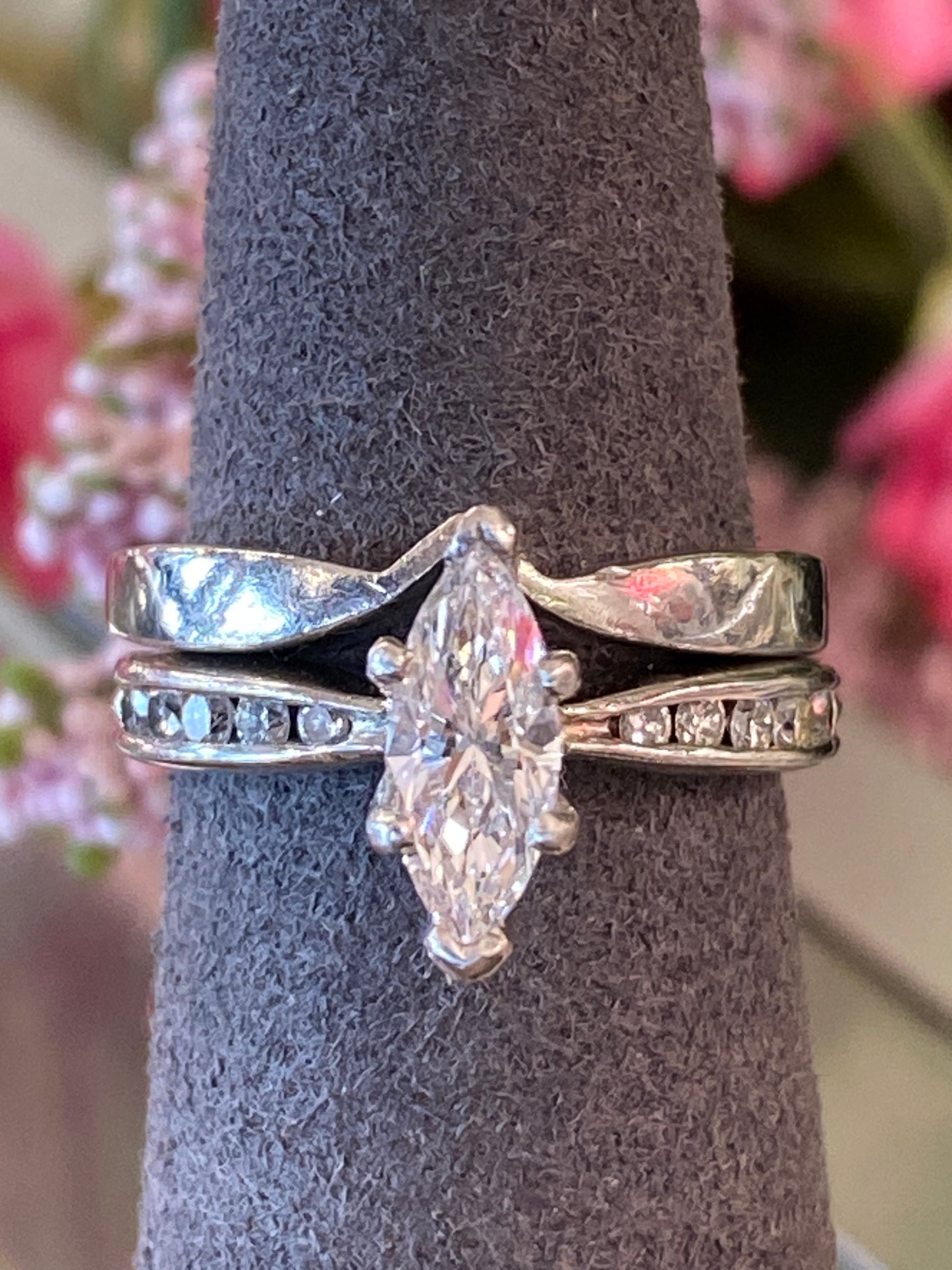 Platinum Wedding Set