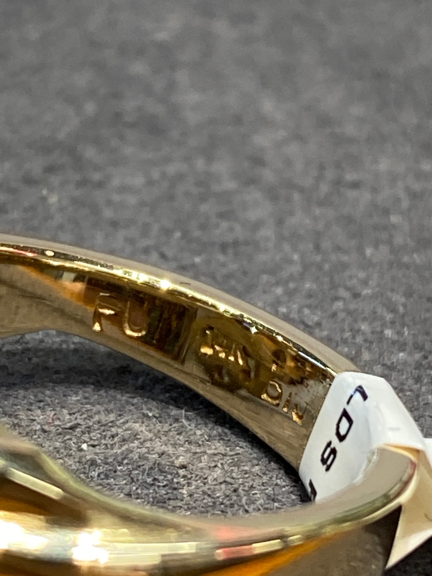 14k Yellow Gold Diamond Ring