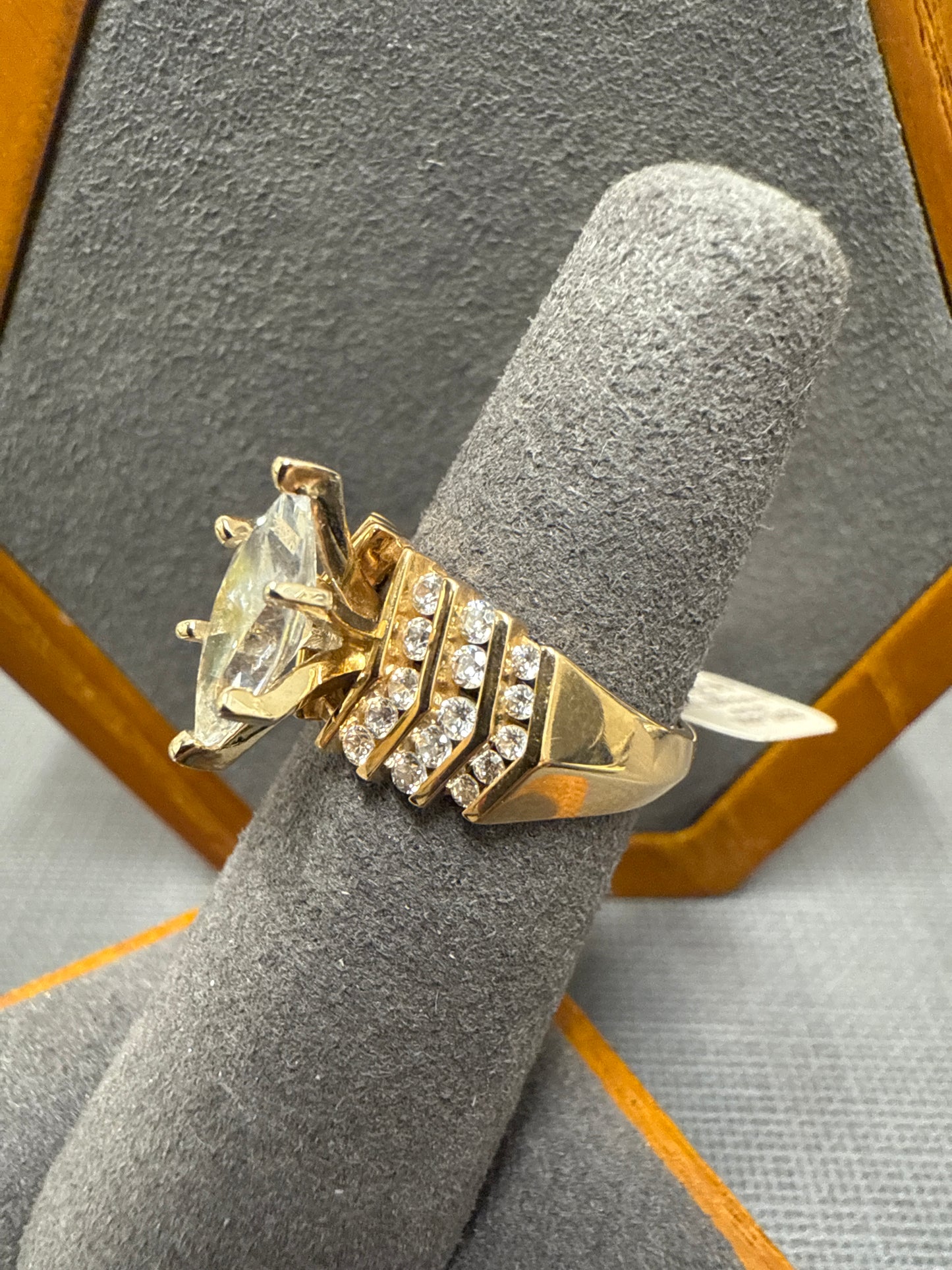 Gold ring
