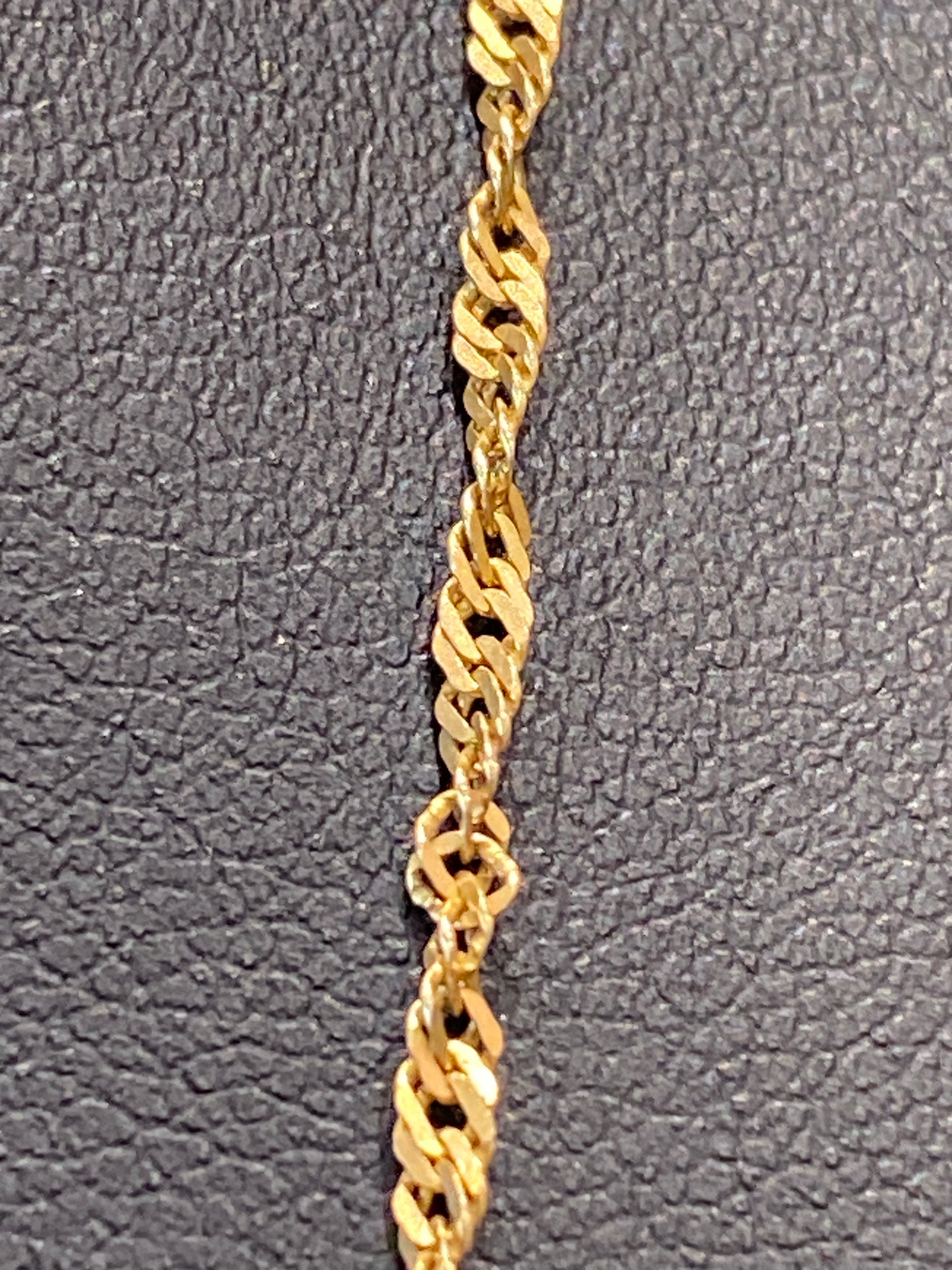14k Yellow Gold Twist Chain