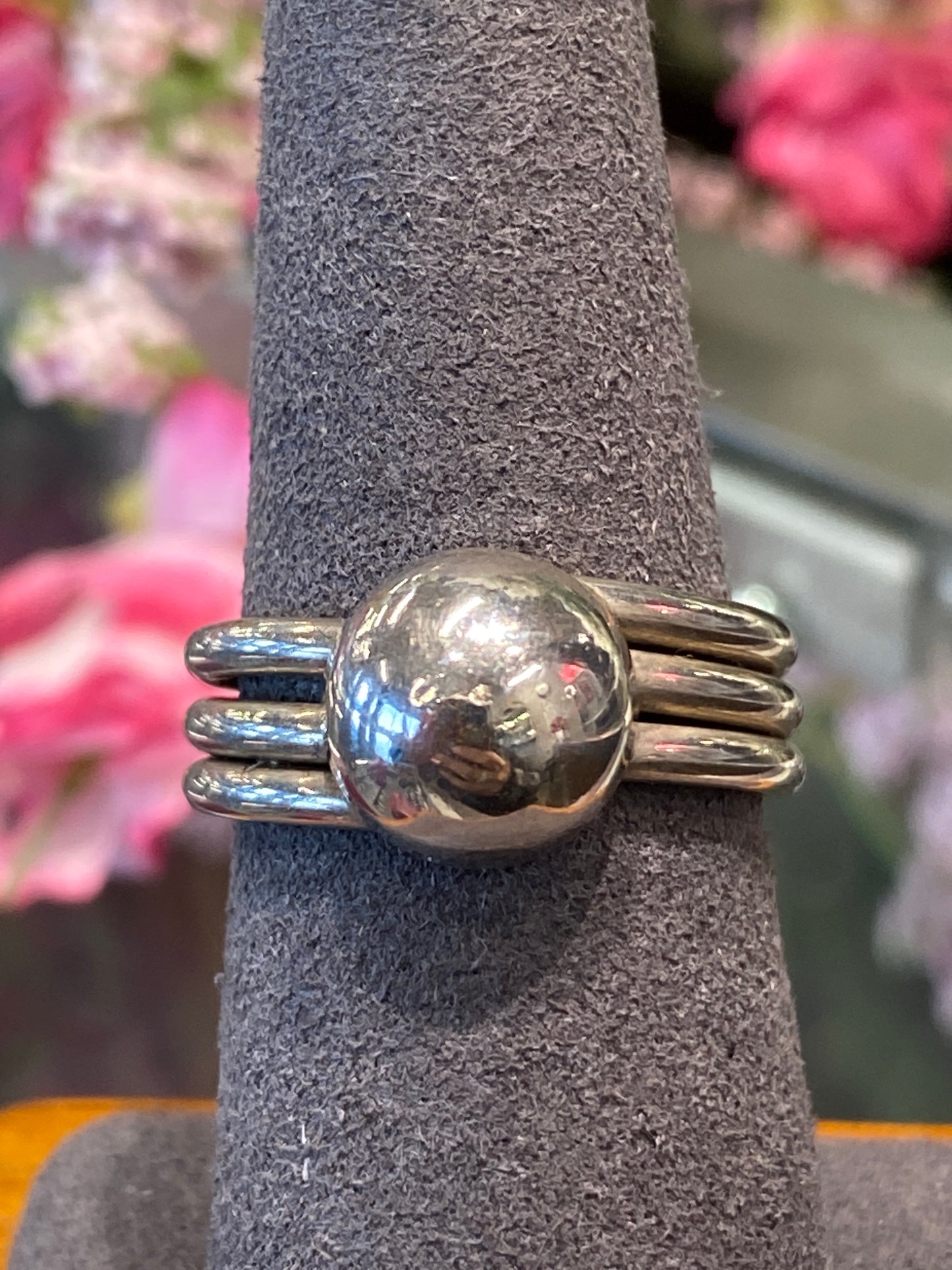 Silver Ring With Design