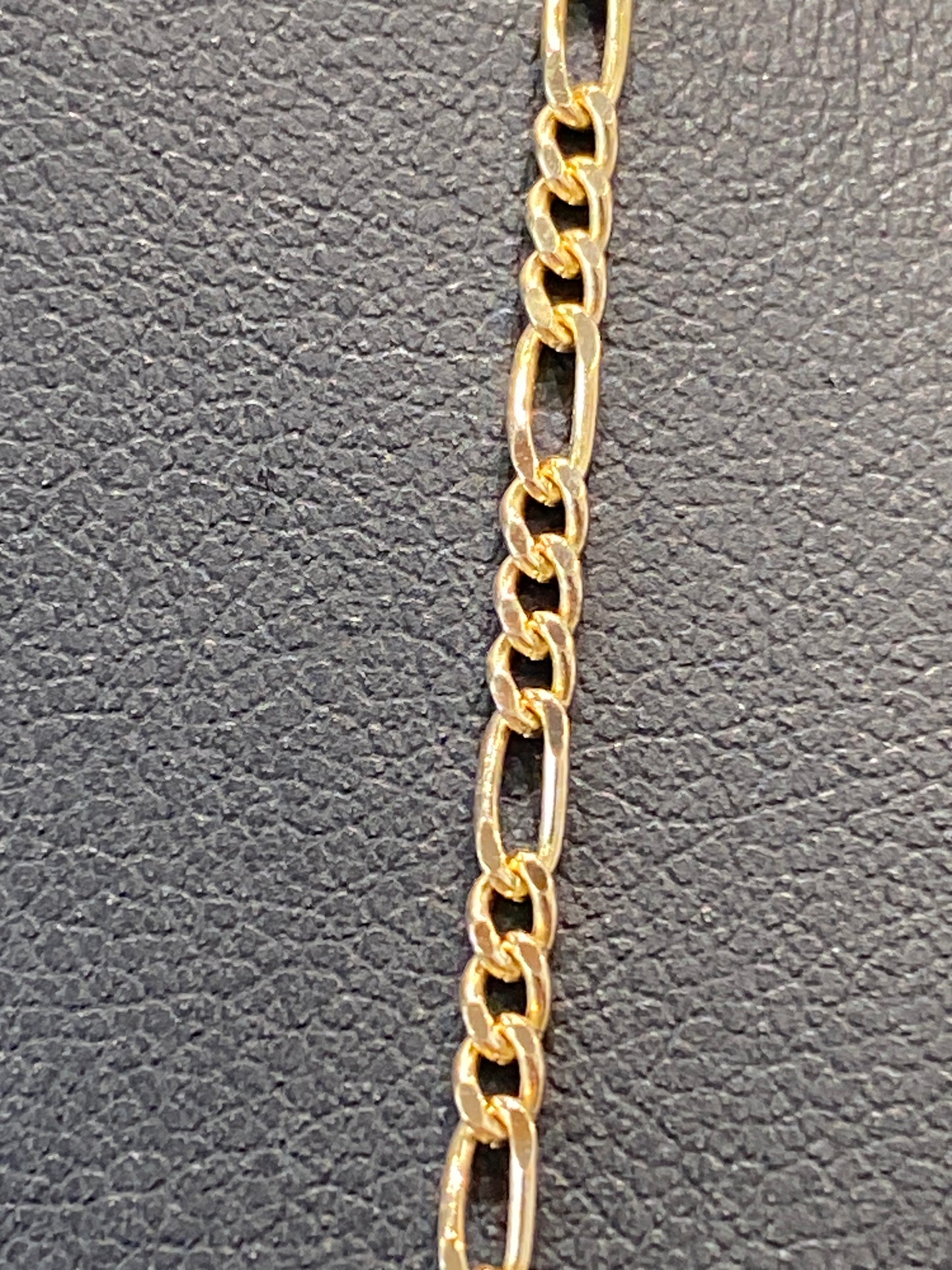 14k Yellow Gold Fígaro Chain