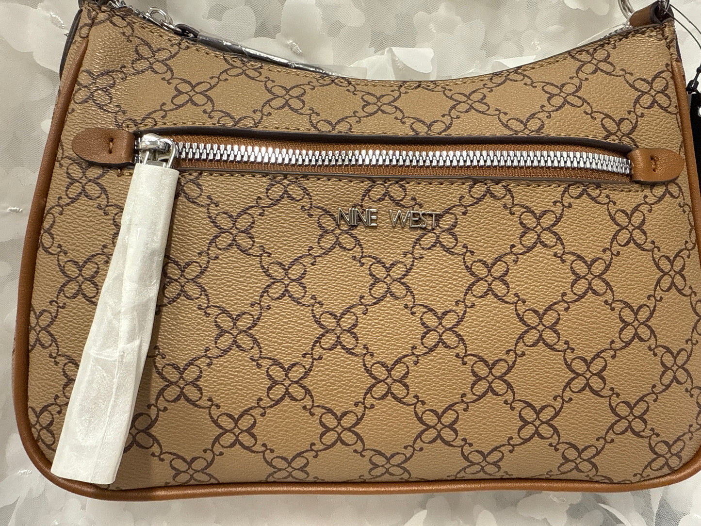 Hand bag