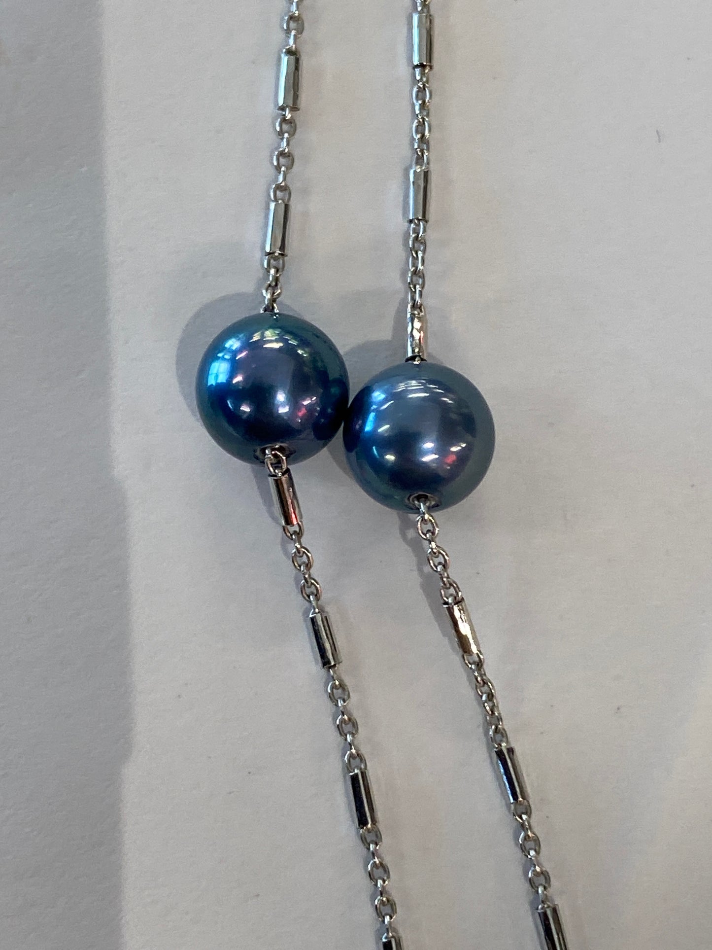 14k White Gold Pearl Chain