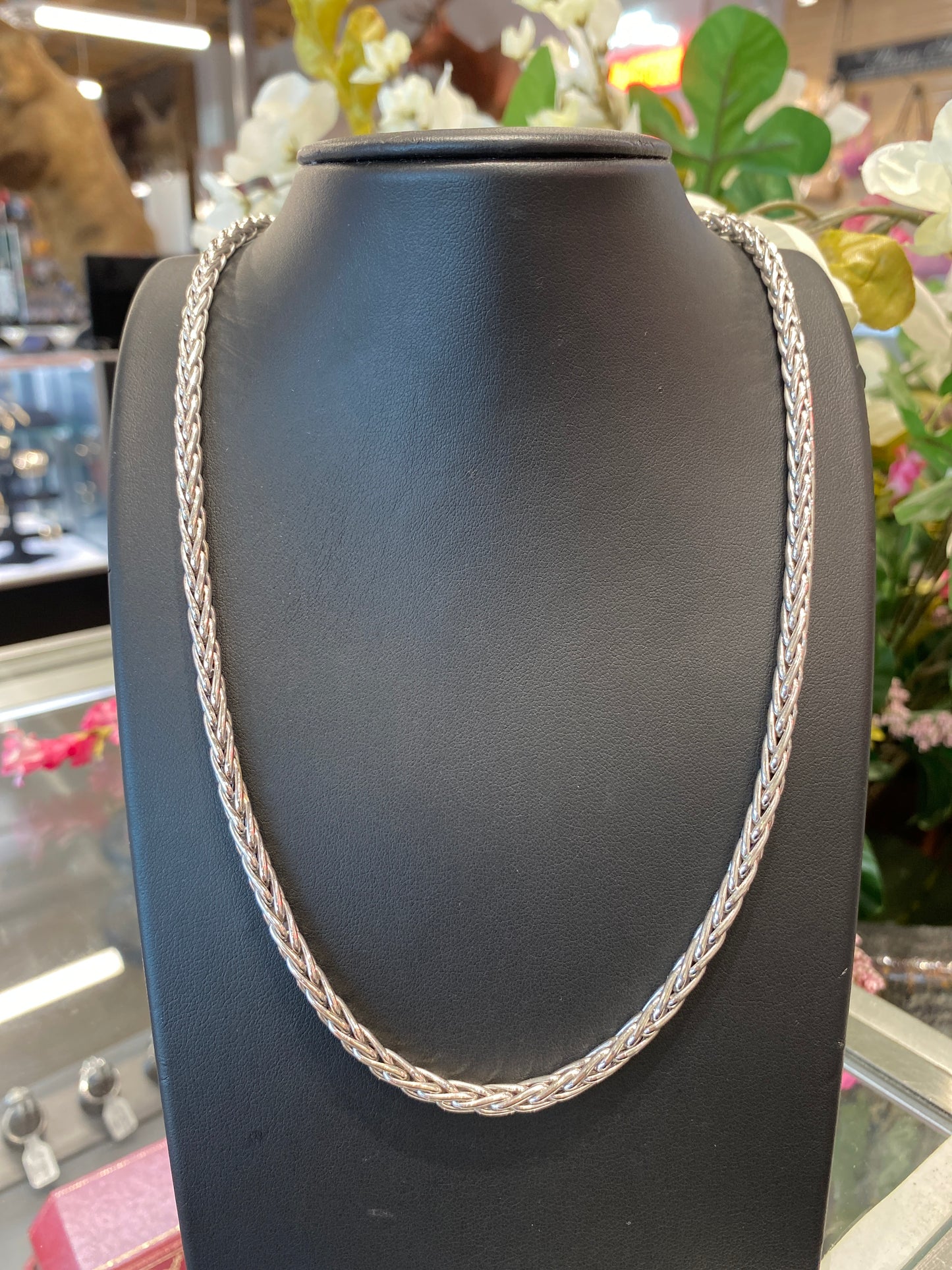 14k White Gold Chain