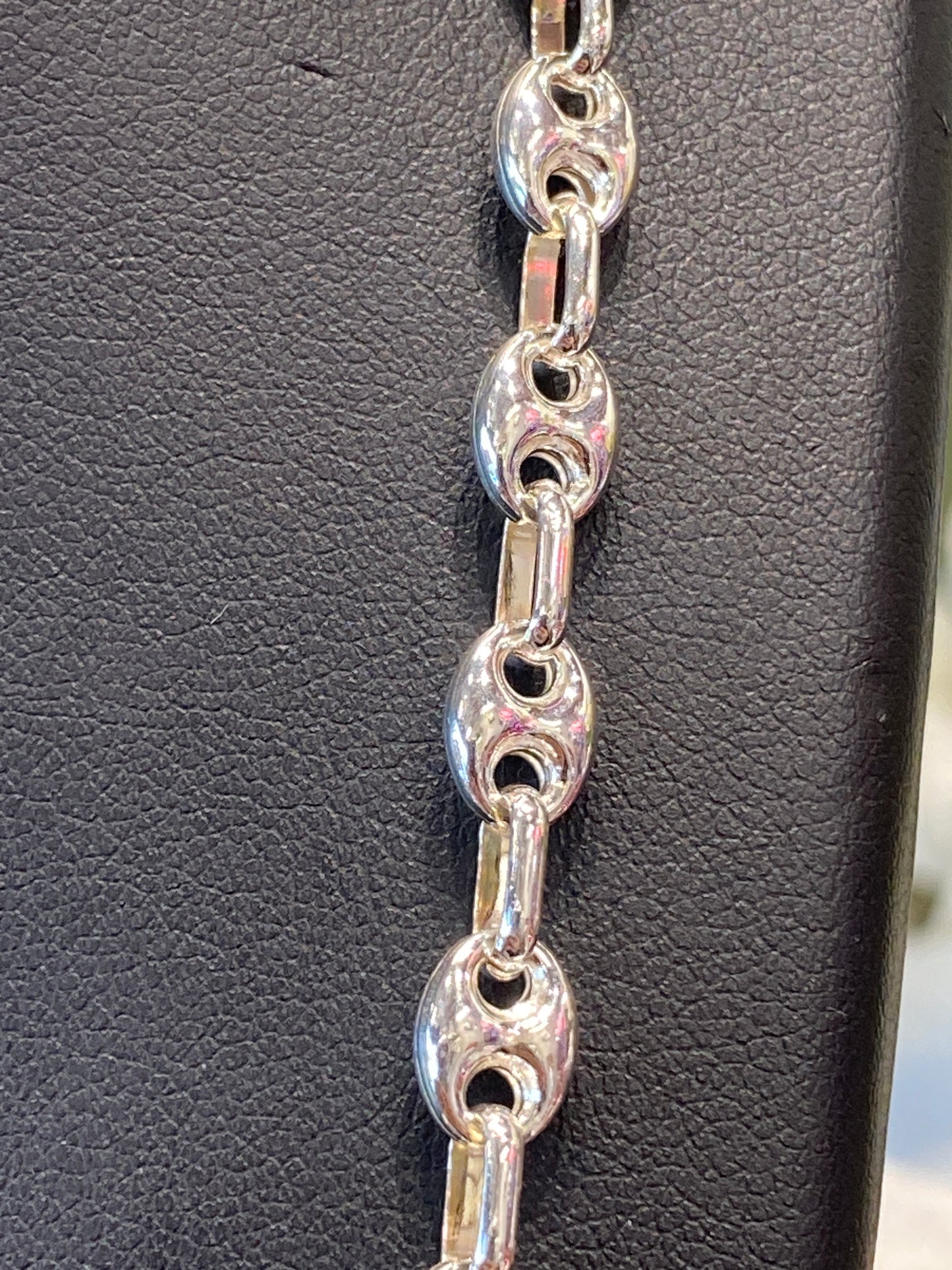 Silver Gucci Puff Style Chain