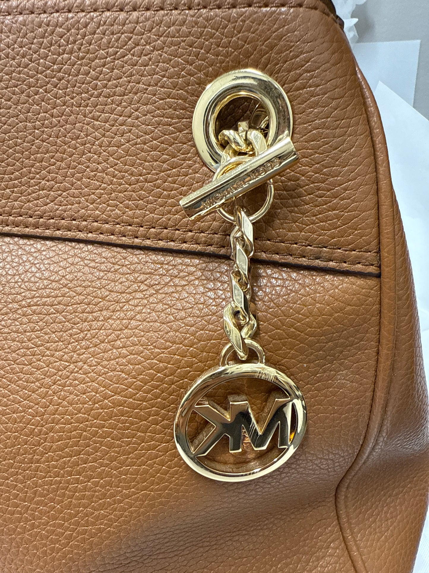 Hand bag