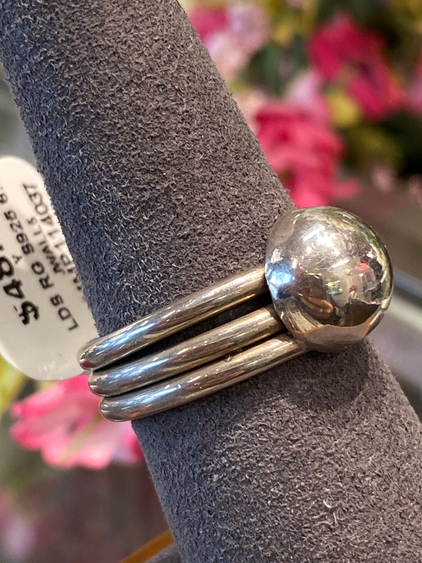 Silver Ring With Design