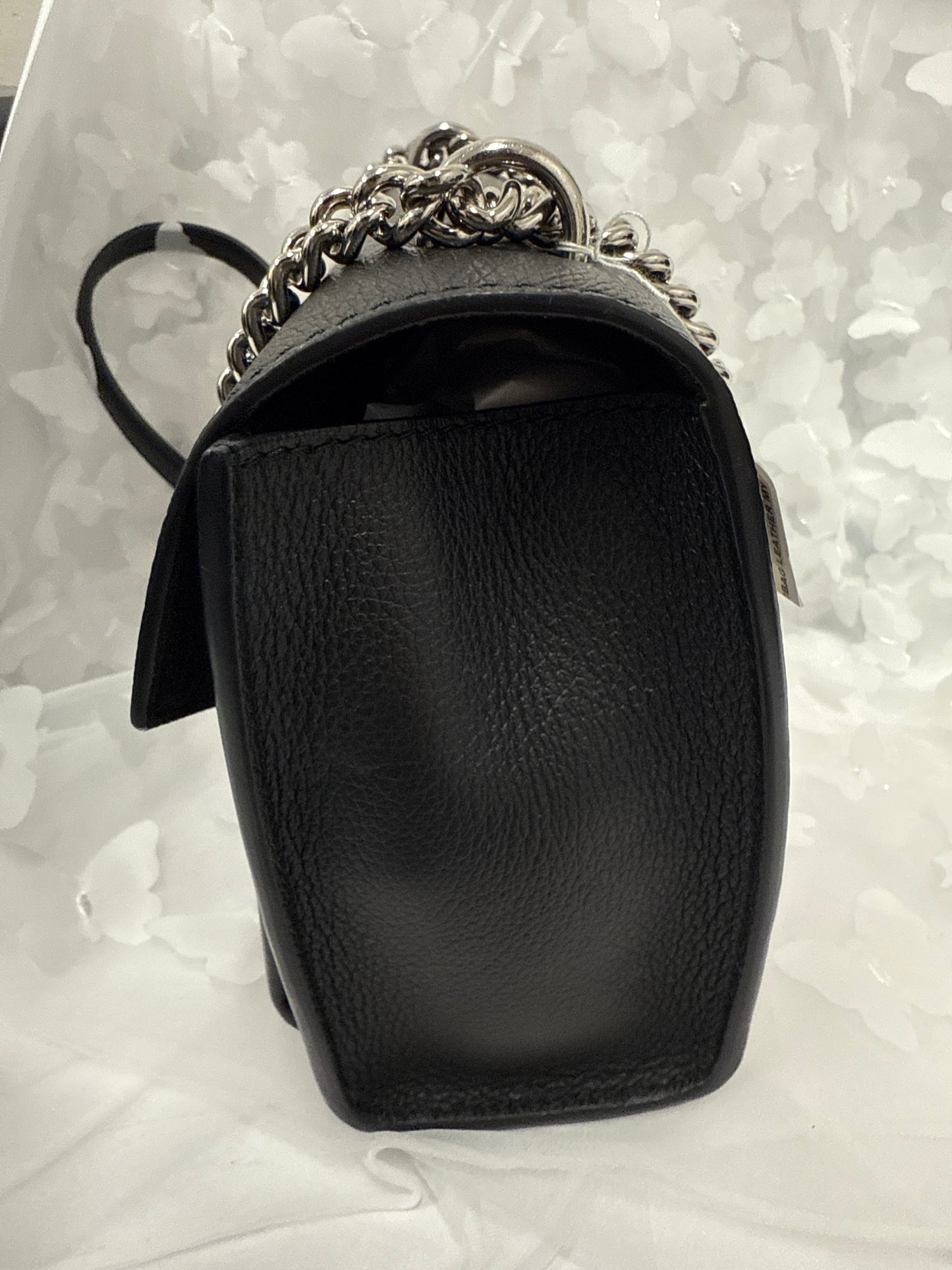 Hand bag