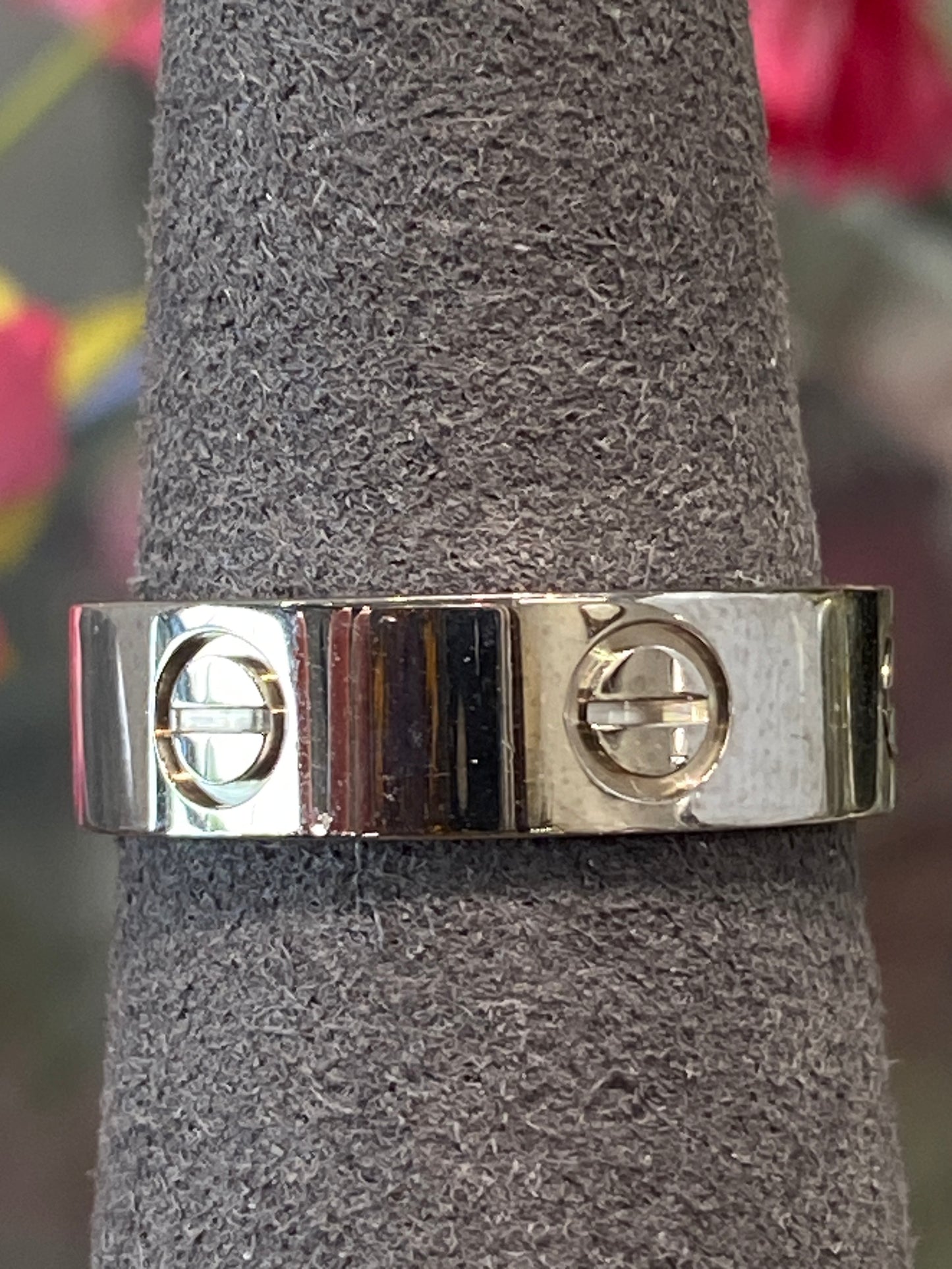 18k White Gold Cartier Love Ring
