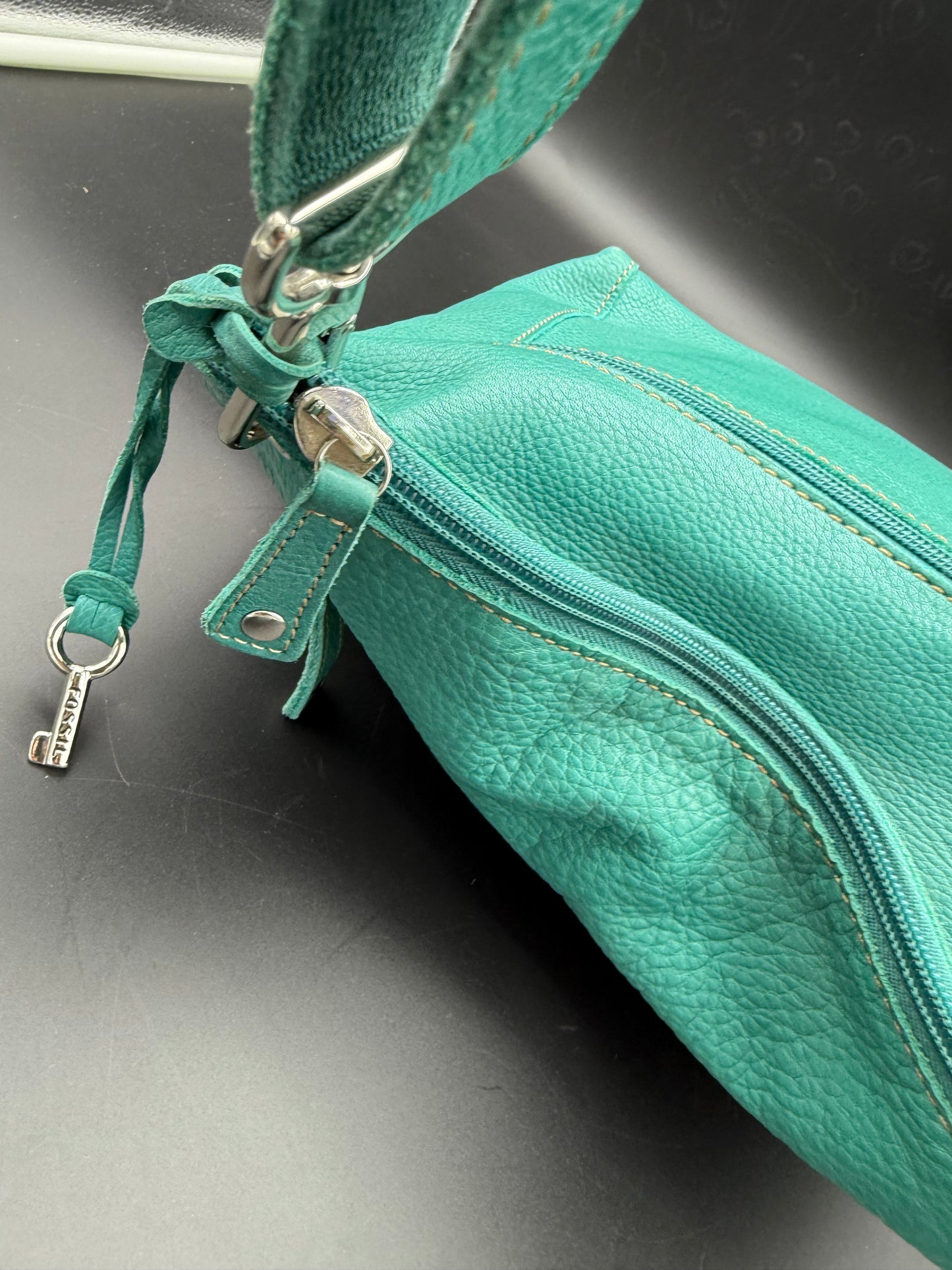 Hand bag