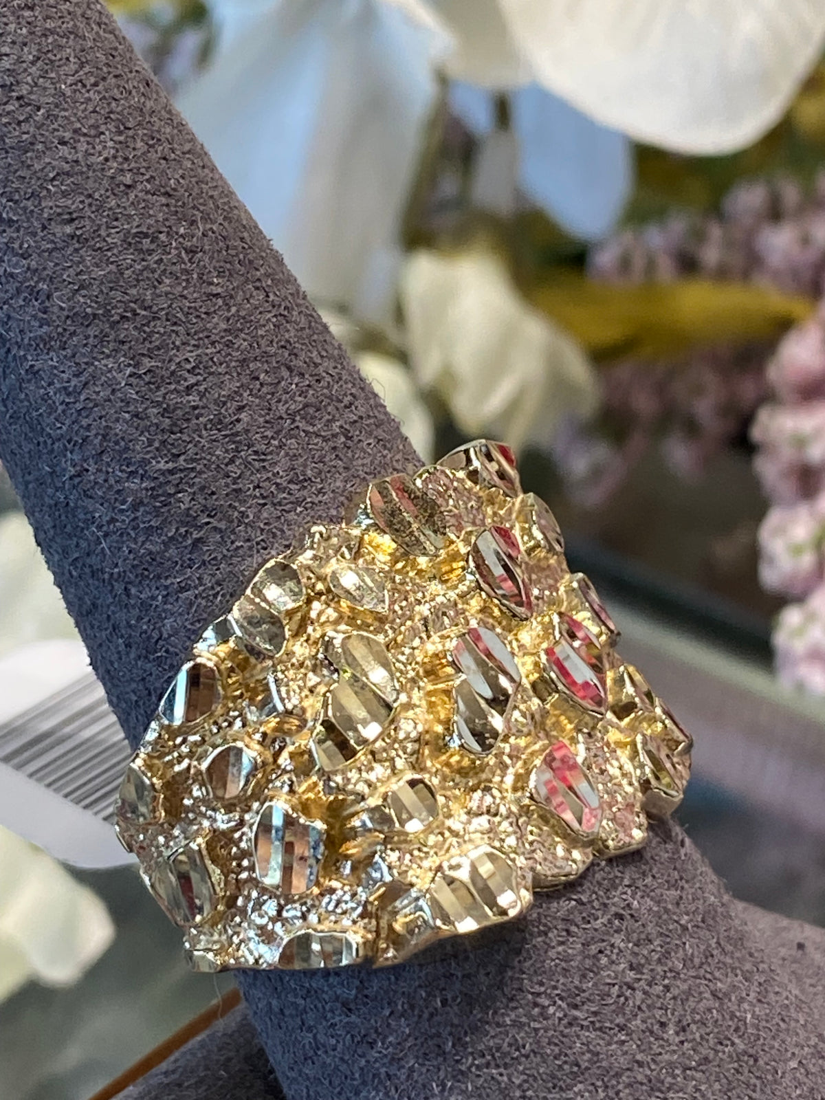 10k Yellow Gold Nugget Ring
