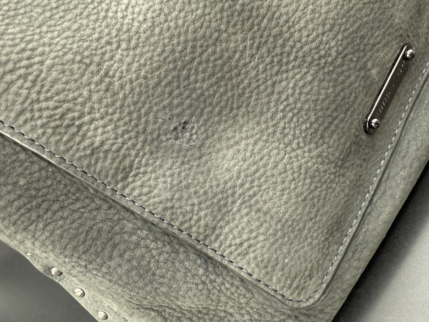 Hand bag