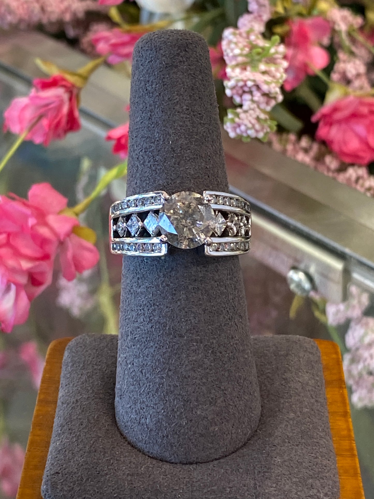 14k White Gold Engagement Ring