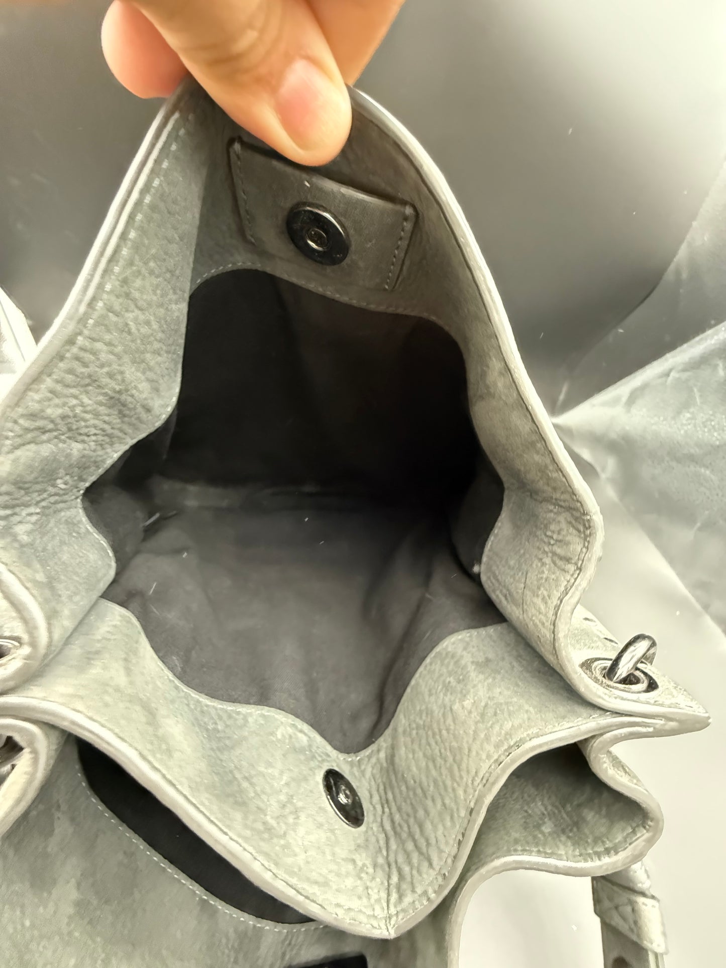 Hand bag