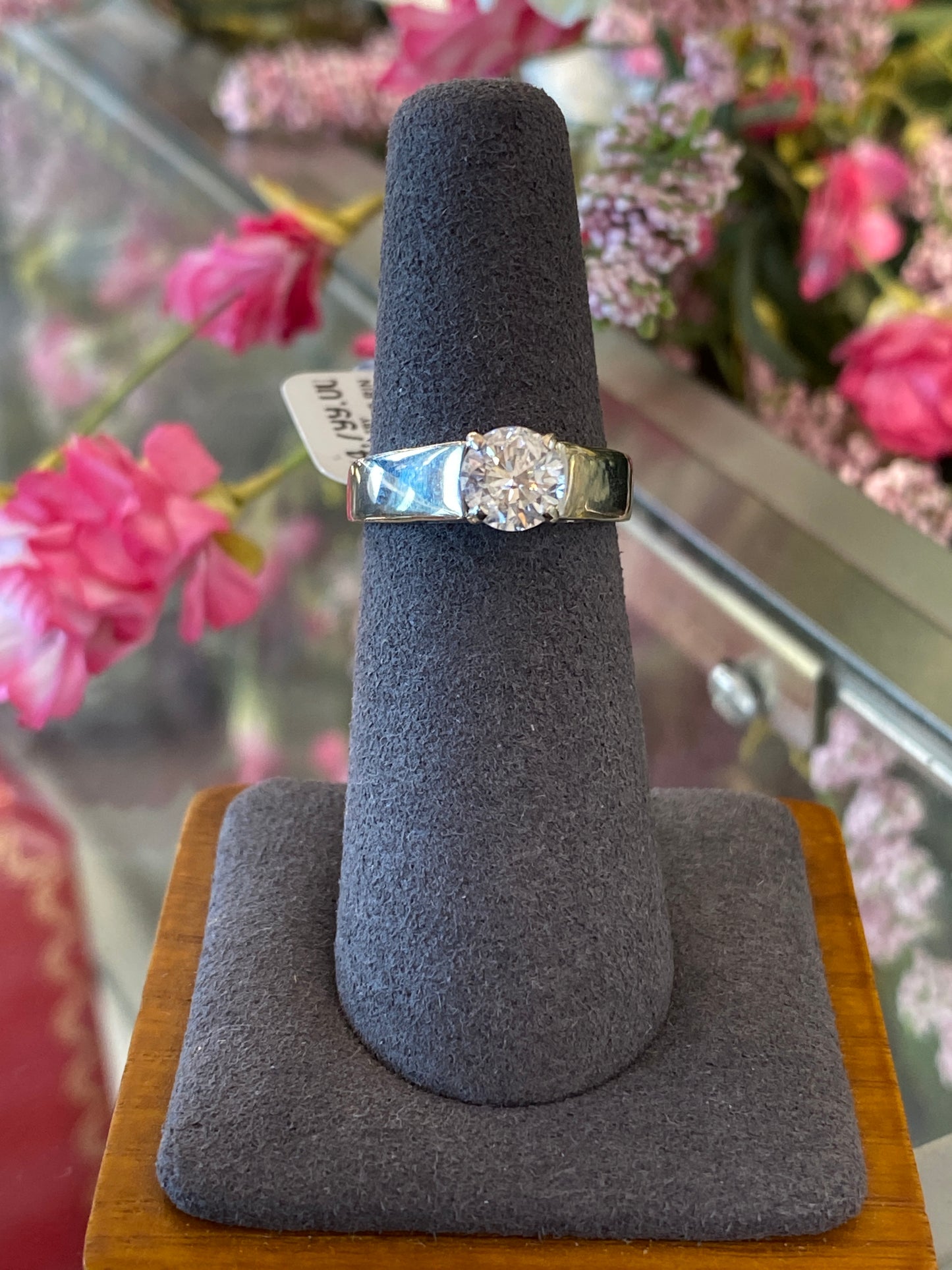 14k White Gold Diamond Engagement Ring