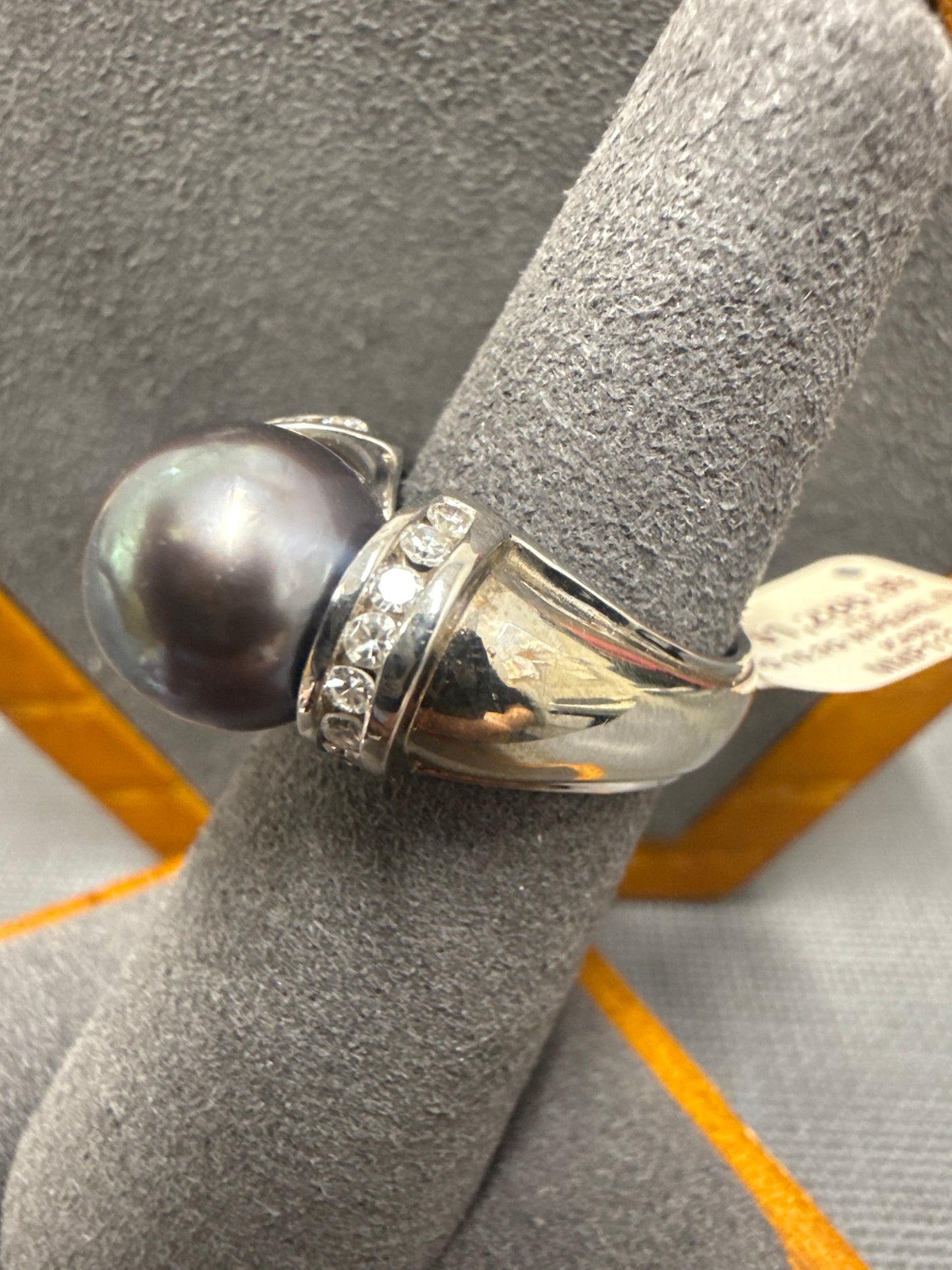 White gold ring
