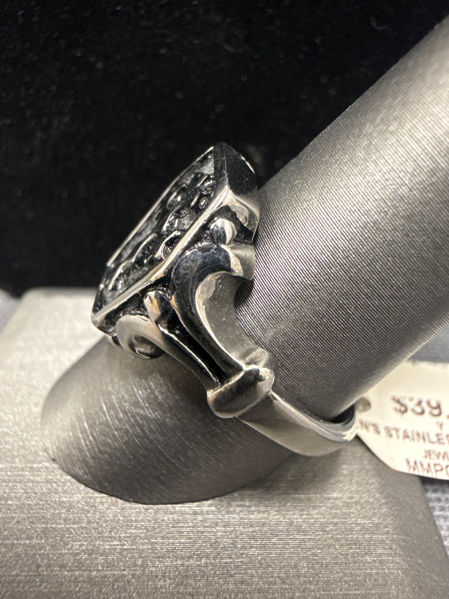 Stainless steel ring