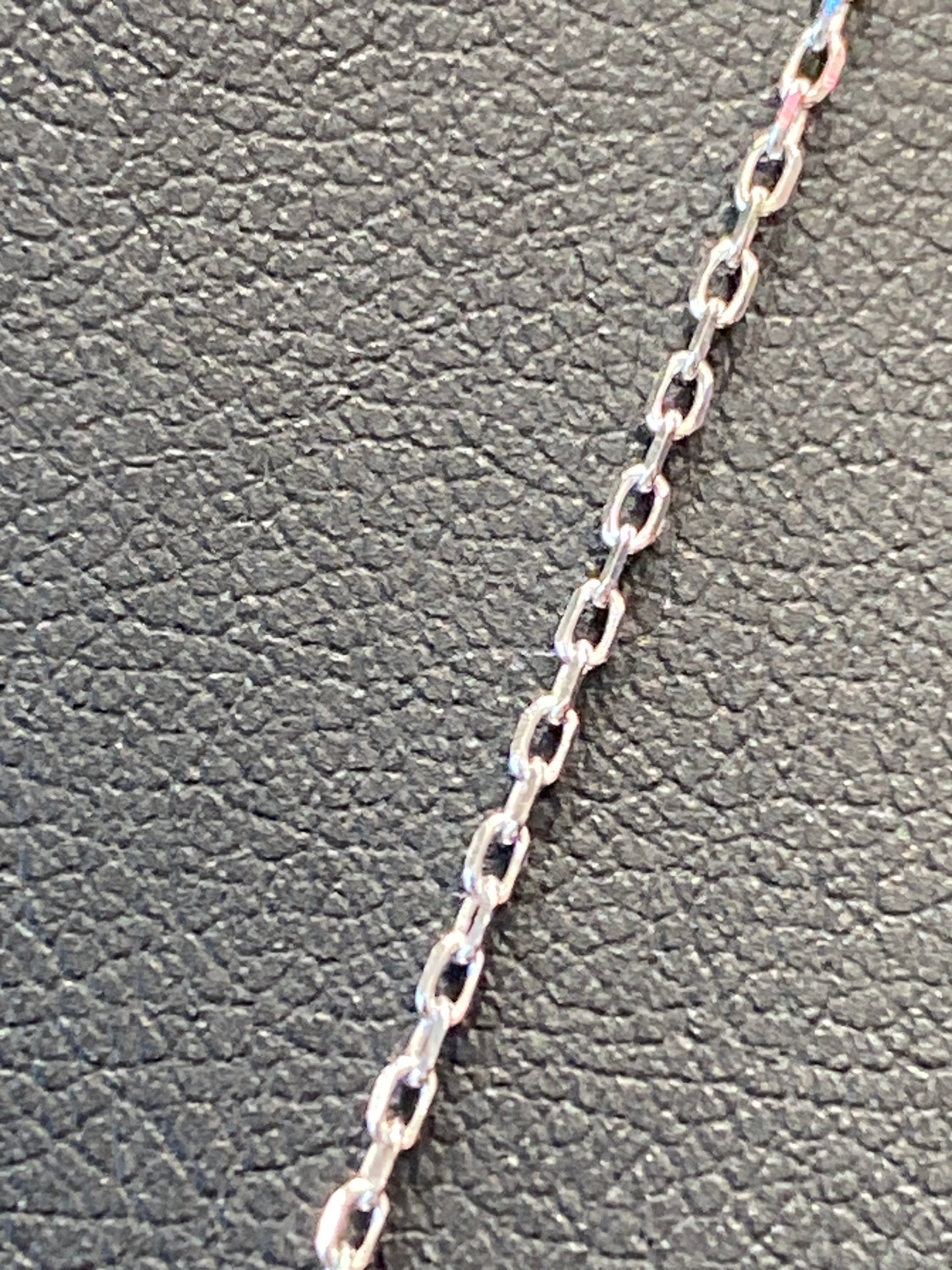 Silver Chain W/ Diamond Shape Pendant