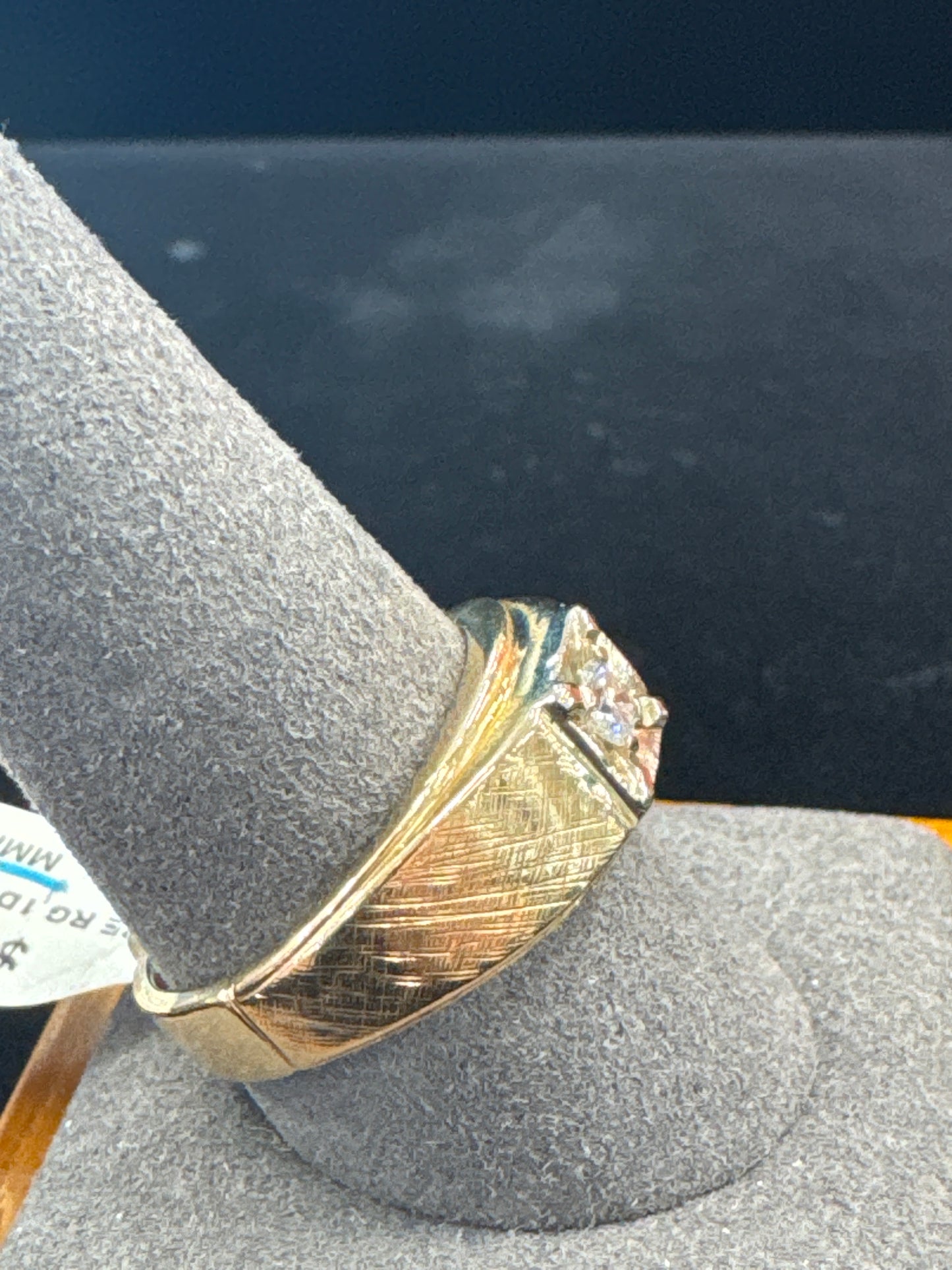 Men’s diamond solitaire
