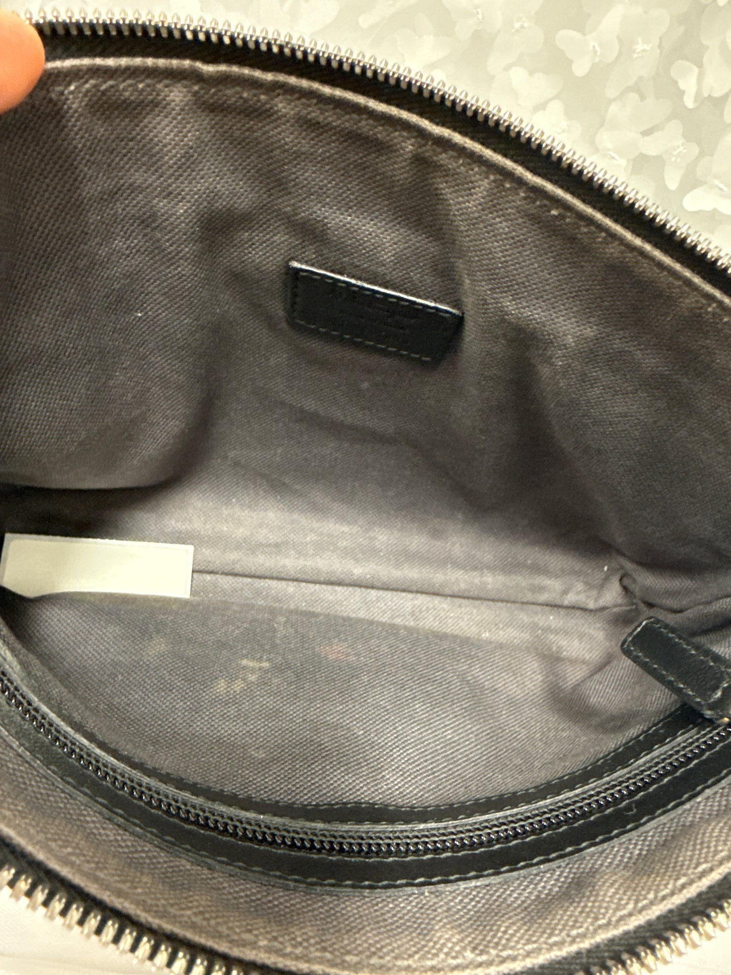Hand bag