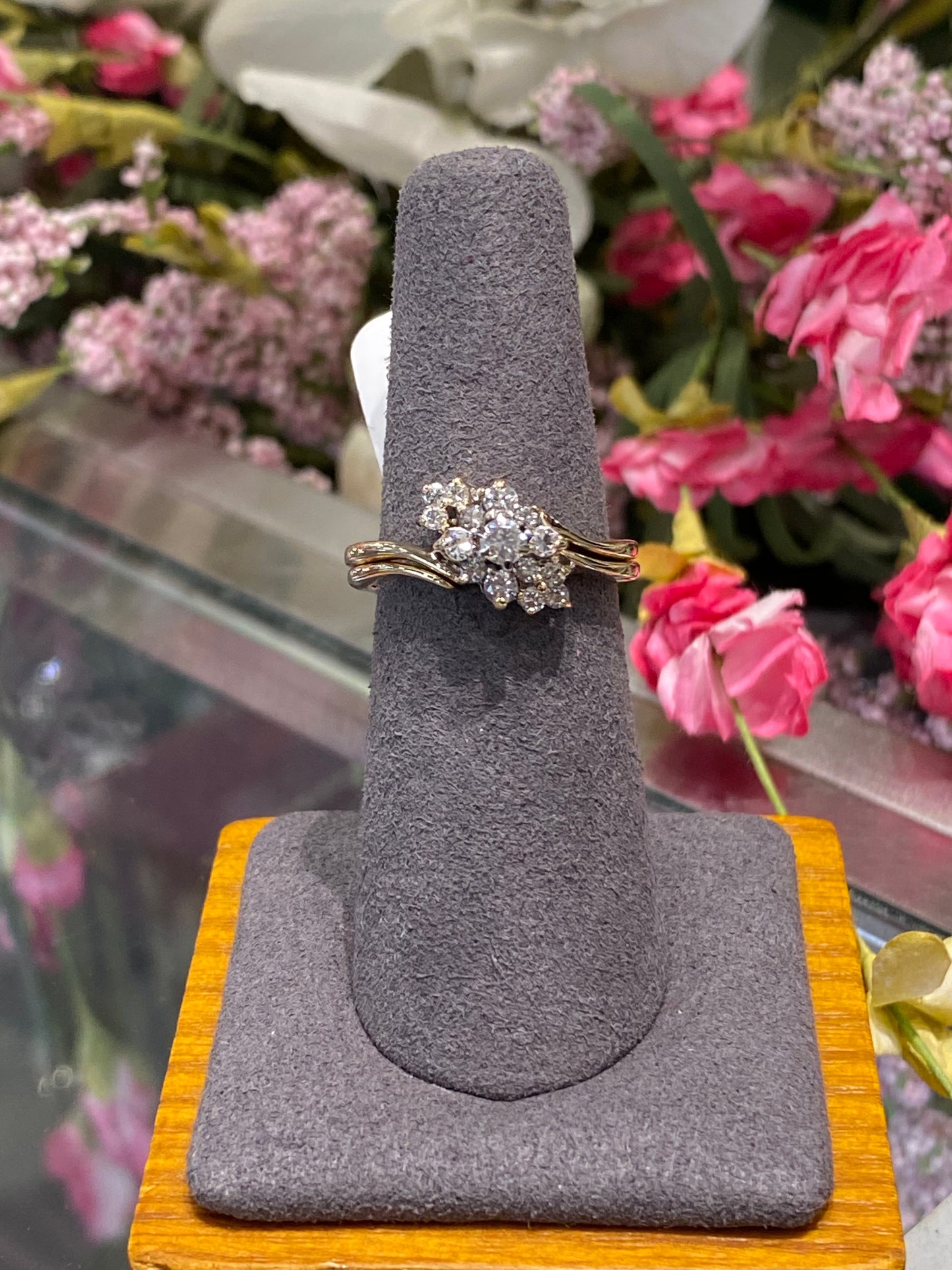14k Yellow Gold Diamond Ring