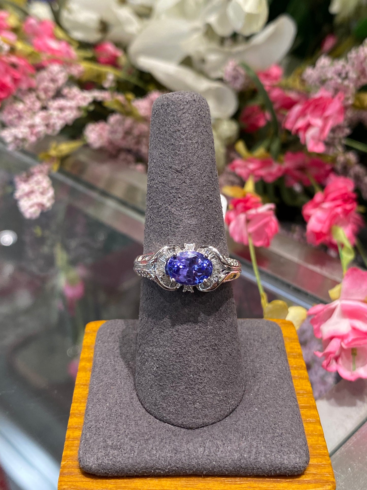 14k White Gold Ring