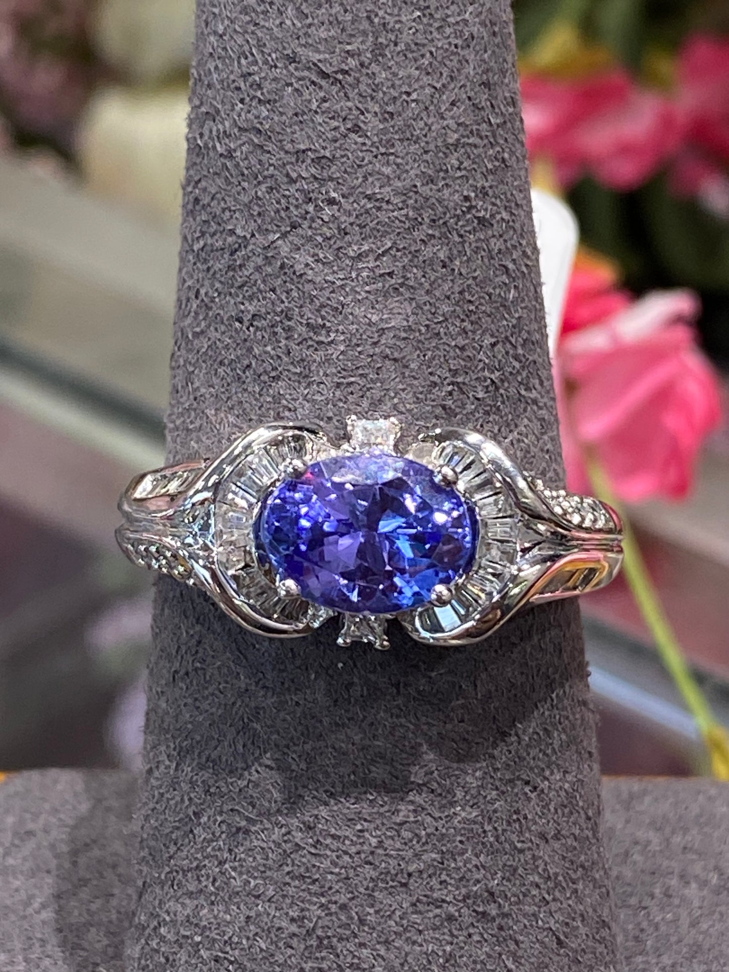 14k White Gold Ring
