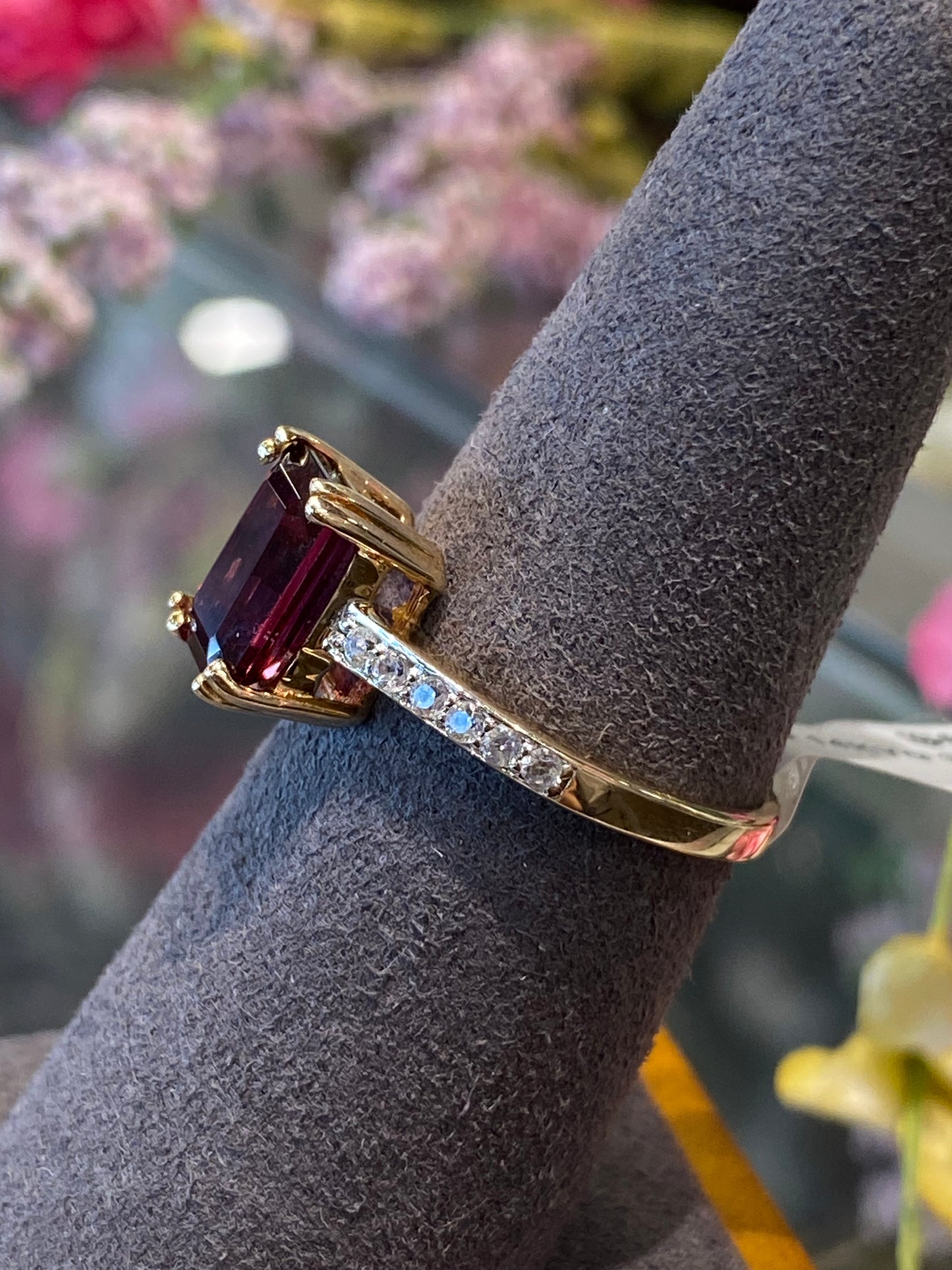14k Yellow Gold Ring