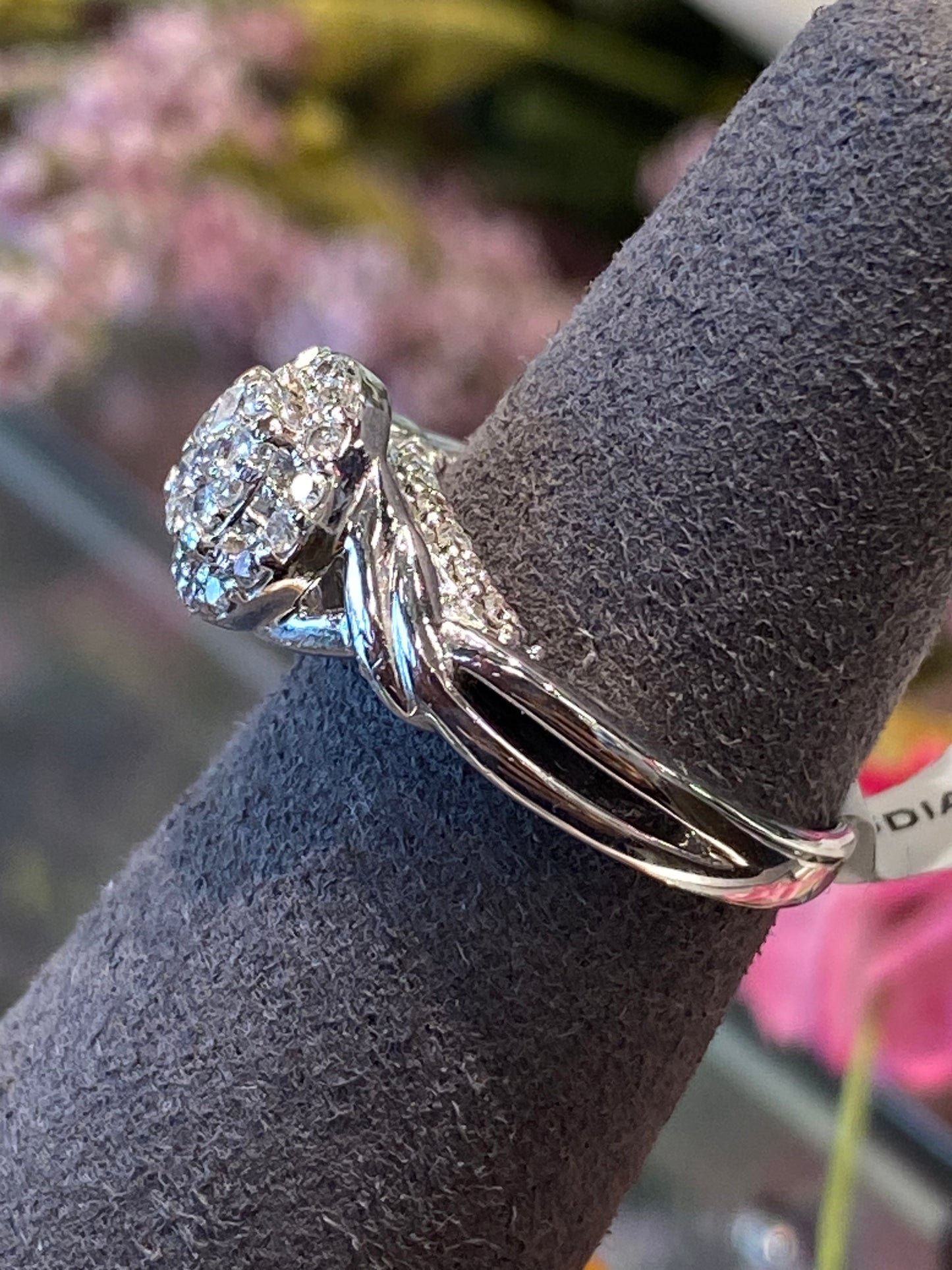 10k White Gold Diamond Engagement Ring