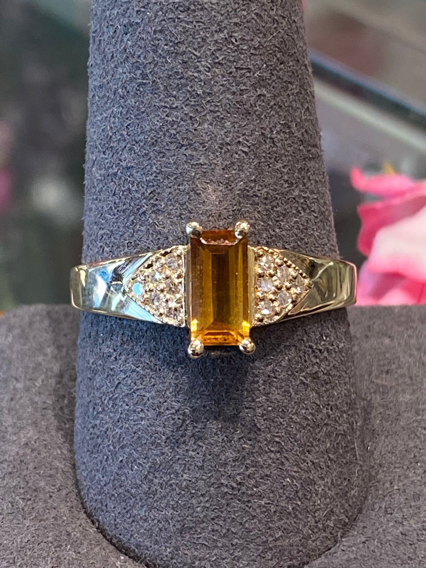 14k Yellow Gold Ring