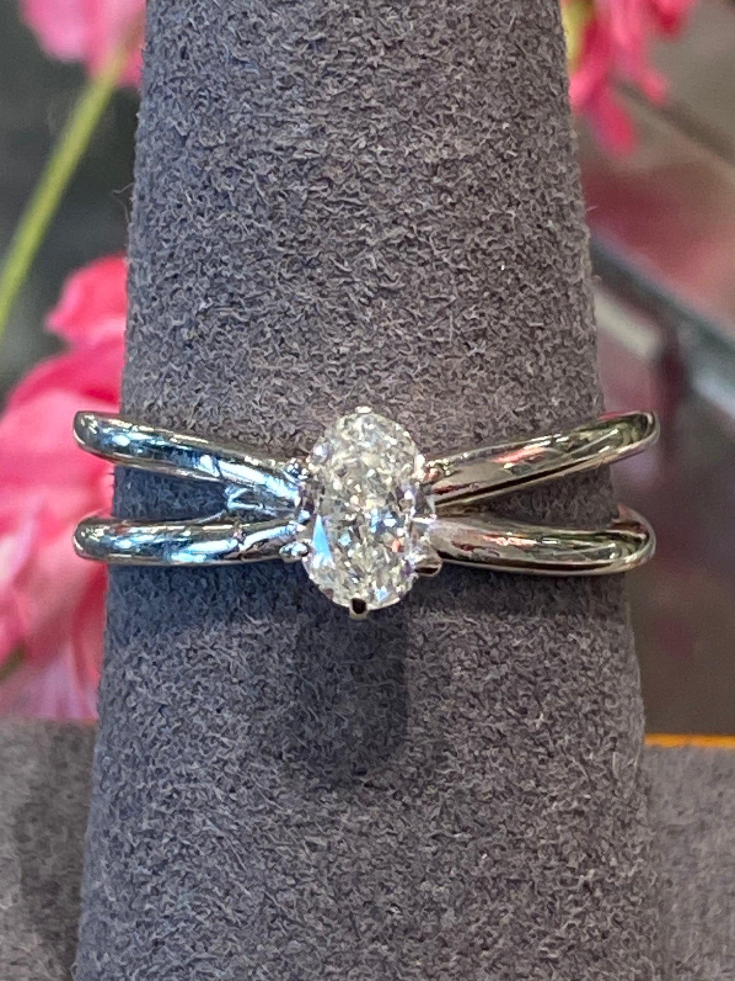 14k White Gold Diamond Engagement Ring