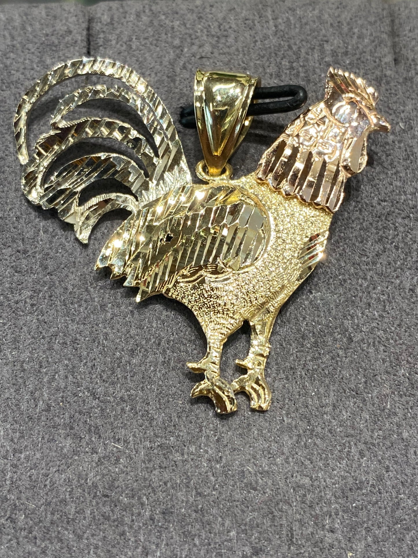 14k Tri Gold Rooster Pendant
