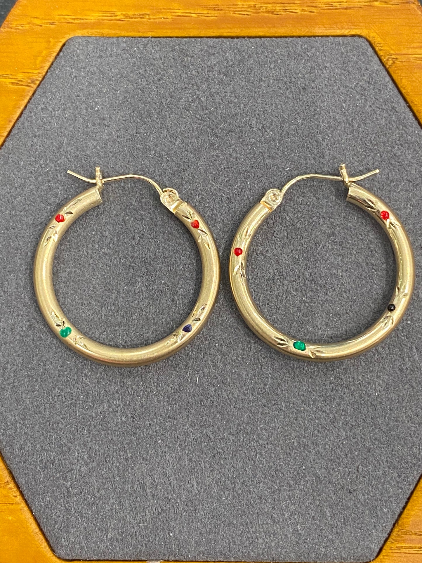14k Yellow Gold Hoop Earrings