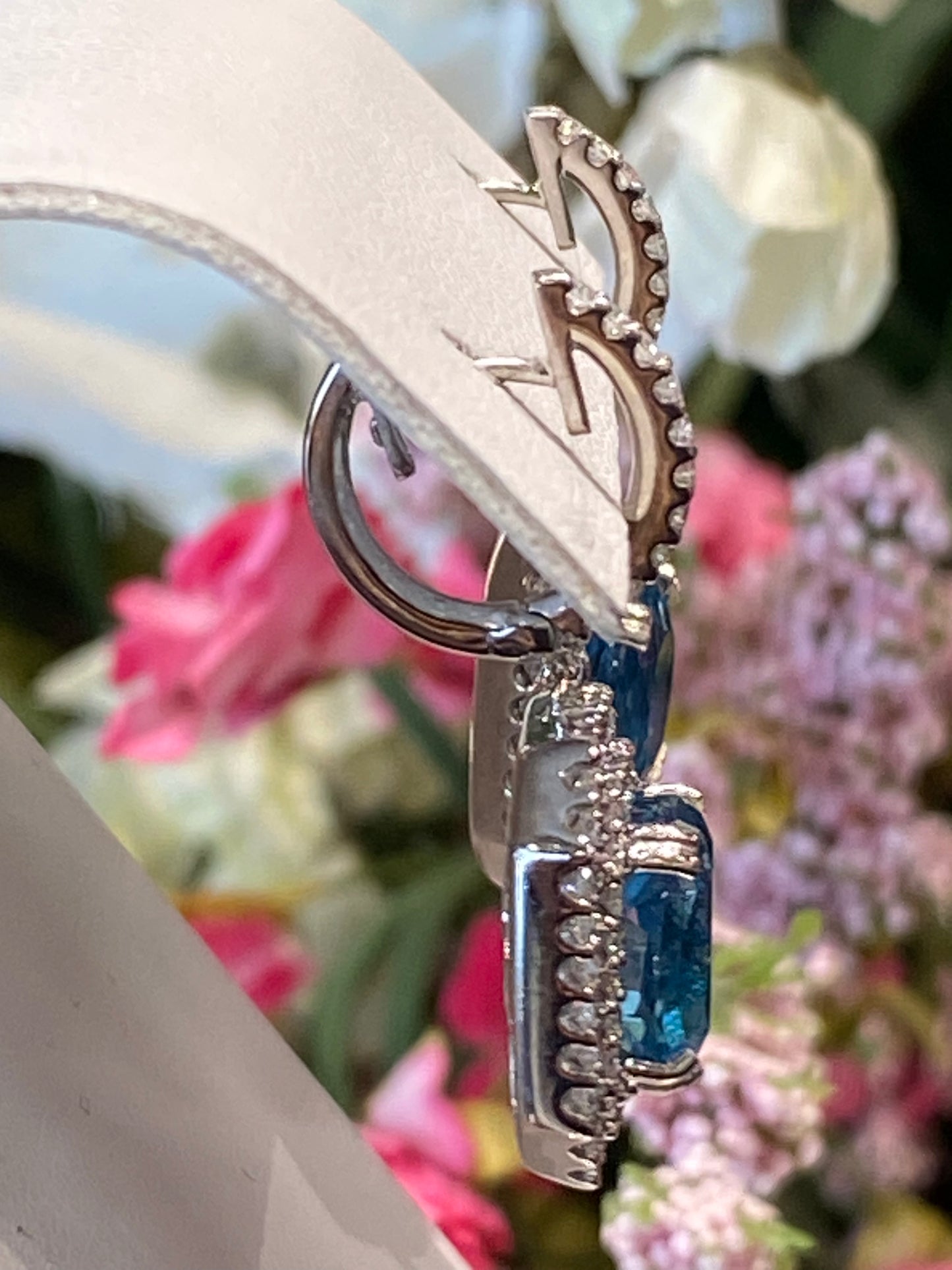 14k White Gold Earrings