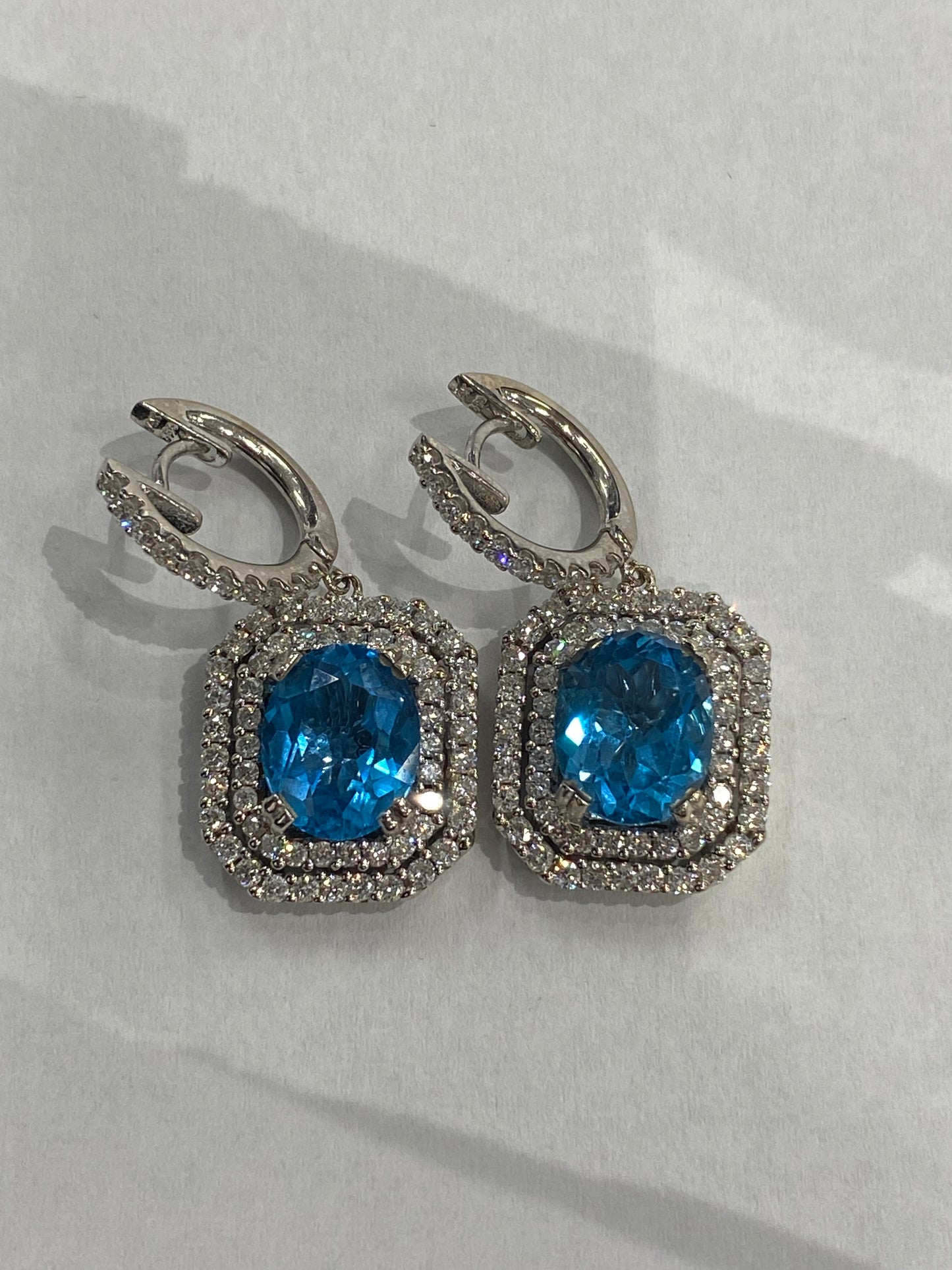 14k White Gold Earrings