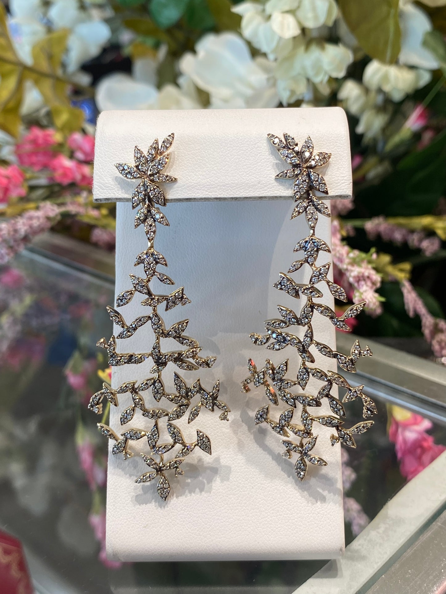18k Yellow Gold Diamond Earrings